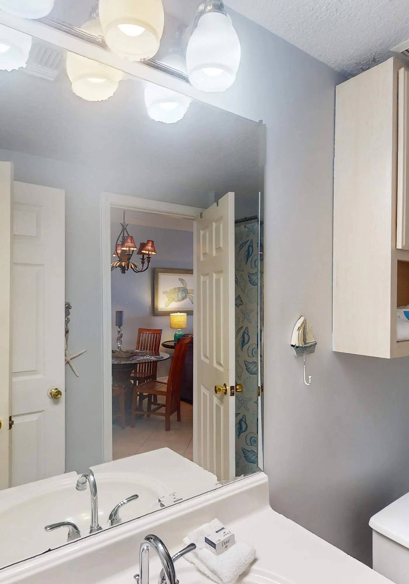Beach-front condo with pool, hot tub, sauna, washer,dryer & grill