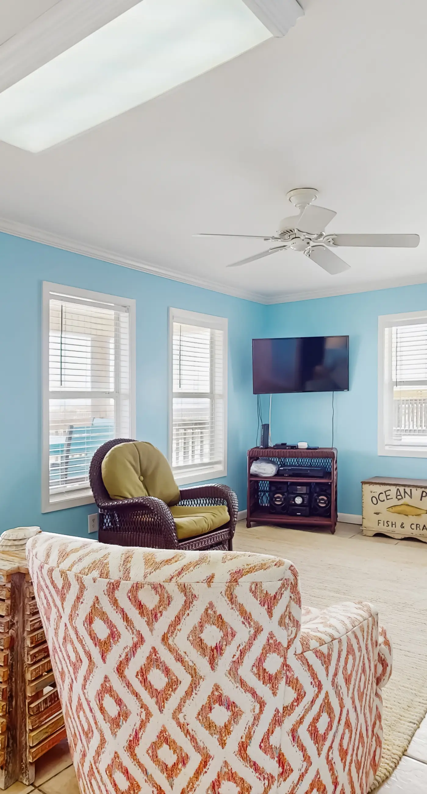 Dog-friendly beachfront home w Gulf views, spacious deck, WiFi, AC, W&D