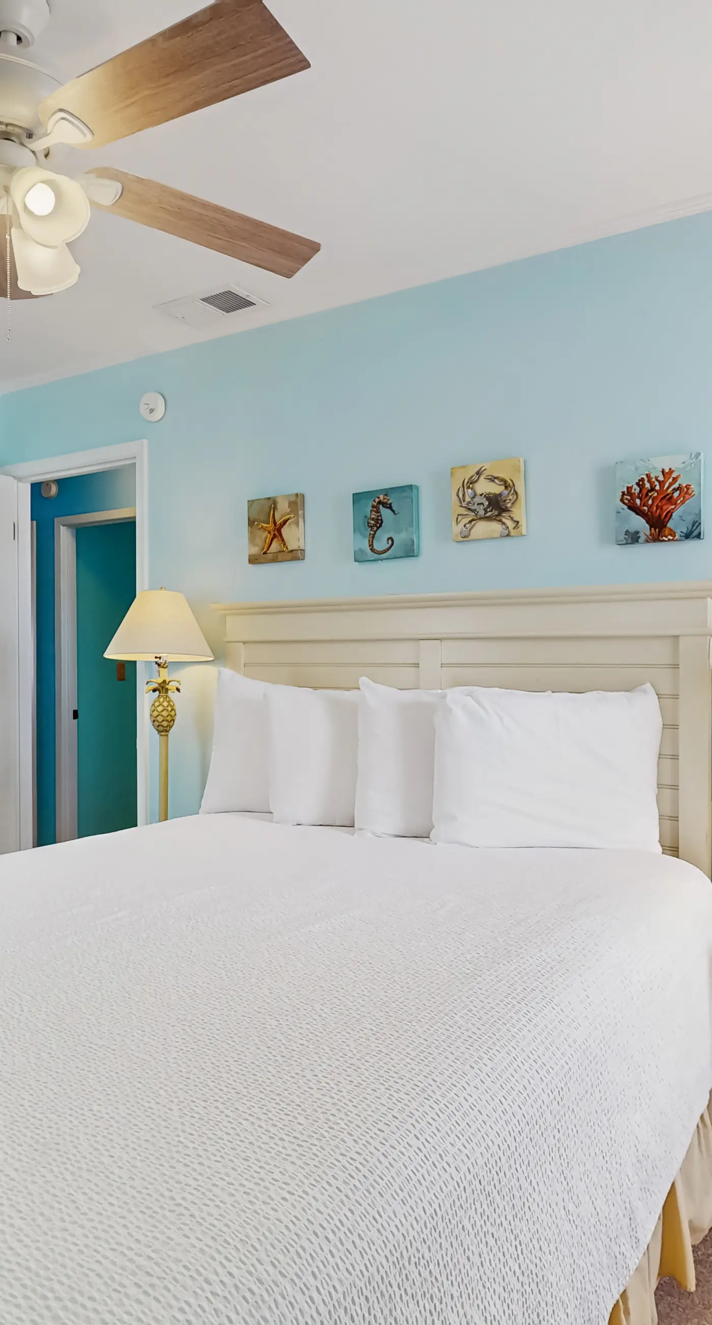 Dog-friendly beachfront home w Gulf views, spacious deck, WiFi, AC, W&D