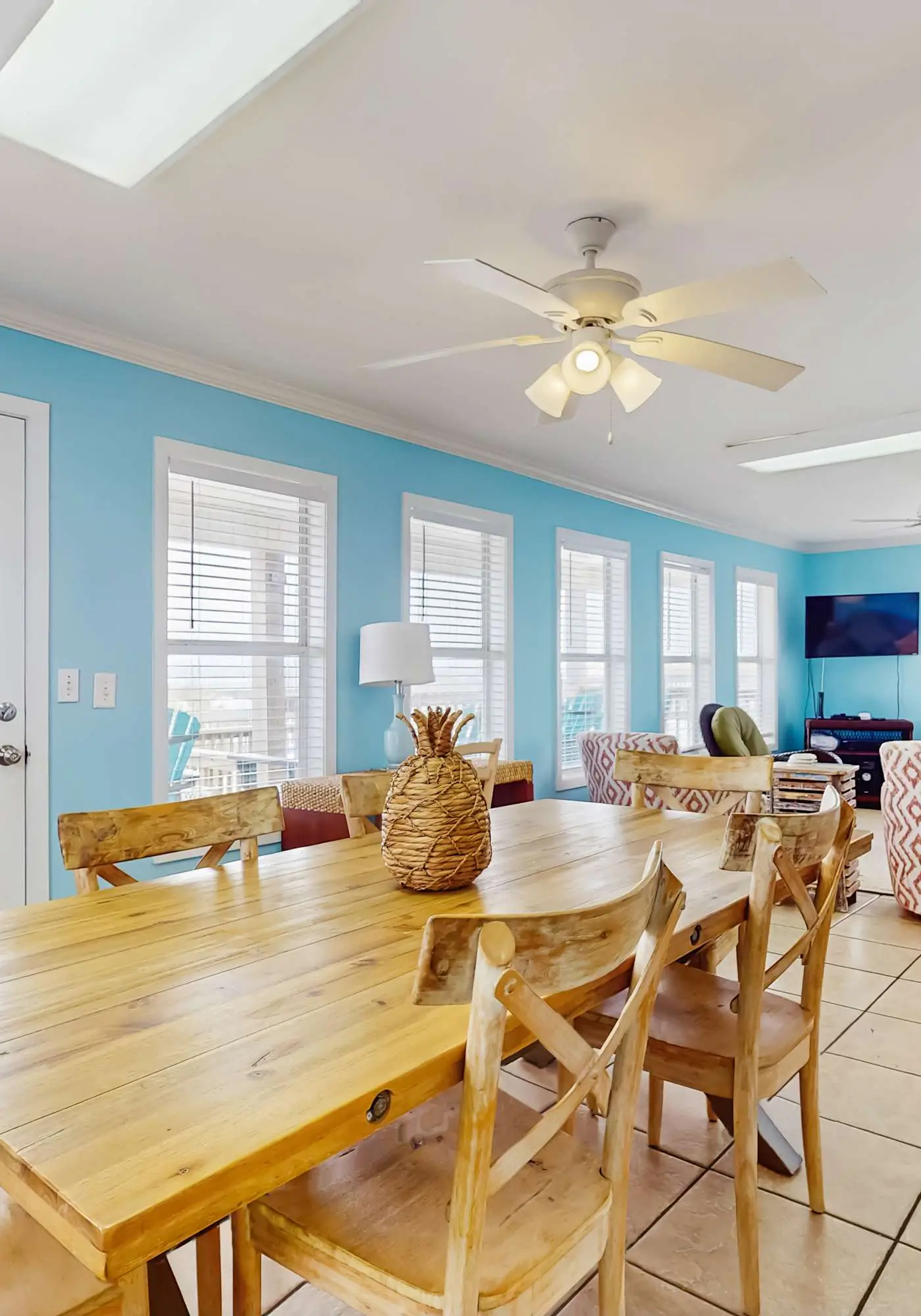 Dog-friendly beachfront home w Gulf views, spacious deck, WiFi, AC, W&D