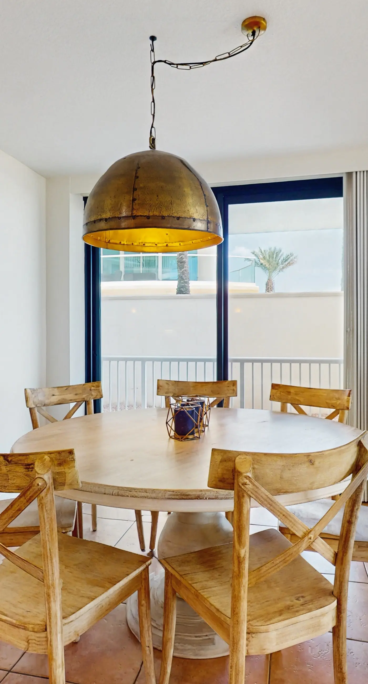 Stunning Gulf front condo w/ a spacious layout, shared pools, & fitness room