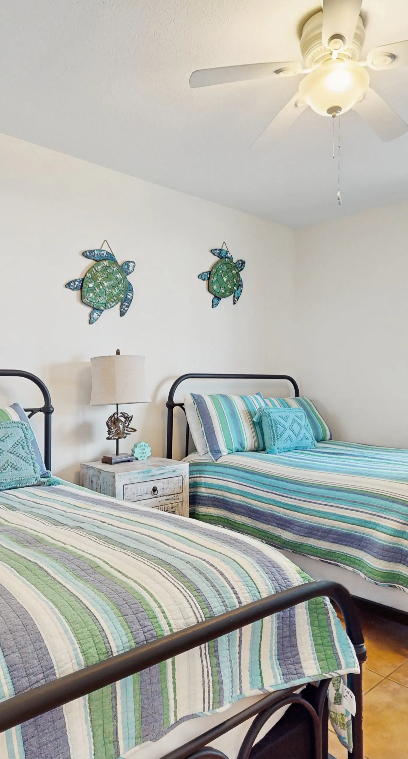 Stunning Gulf front condo w/ a spacious layout, shared pools, & fitness room