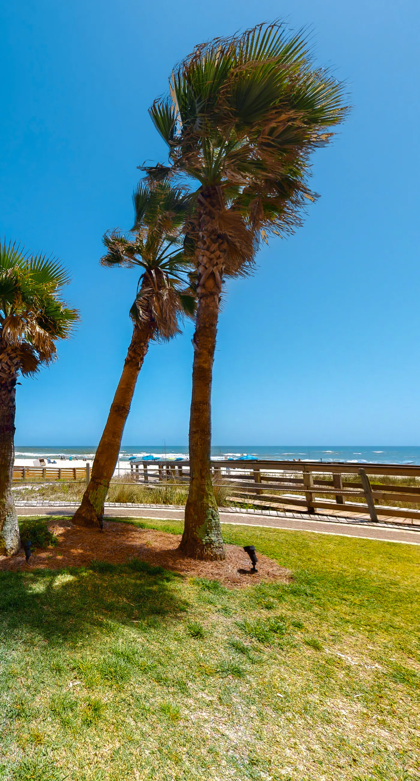 Stunning Gulf front condo w/ a spacious layout, shared pools, & fitness room