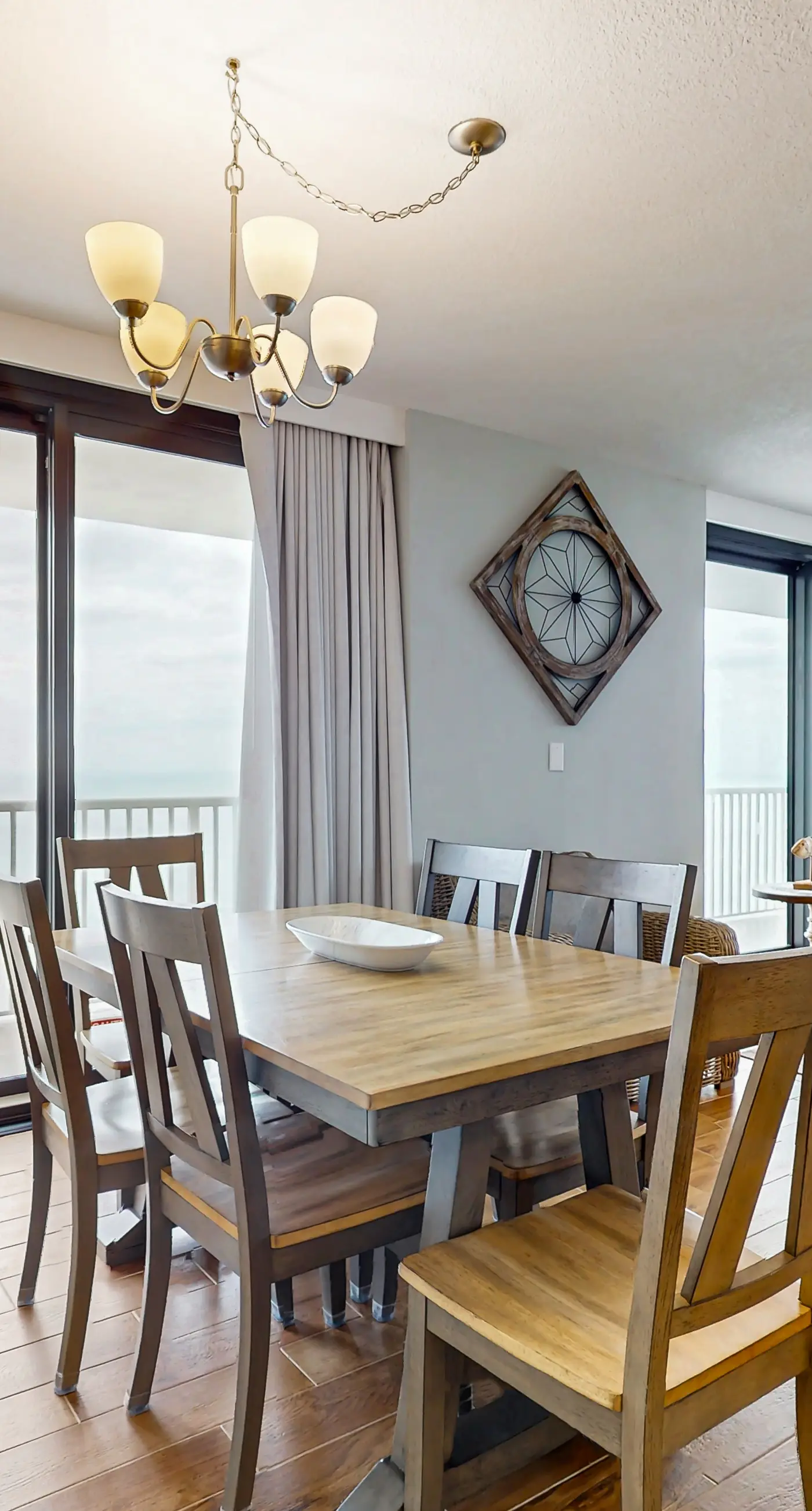 Gulf-front condo with balcony, hot tub & pools - snowbird-friendly