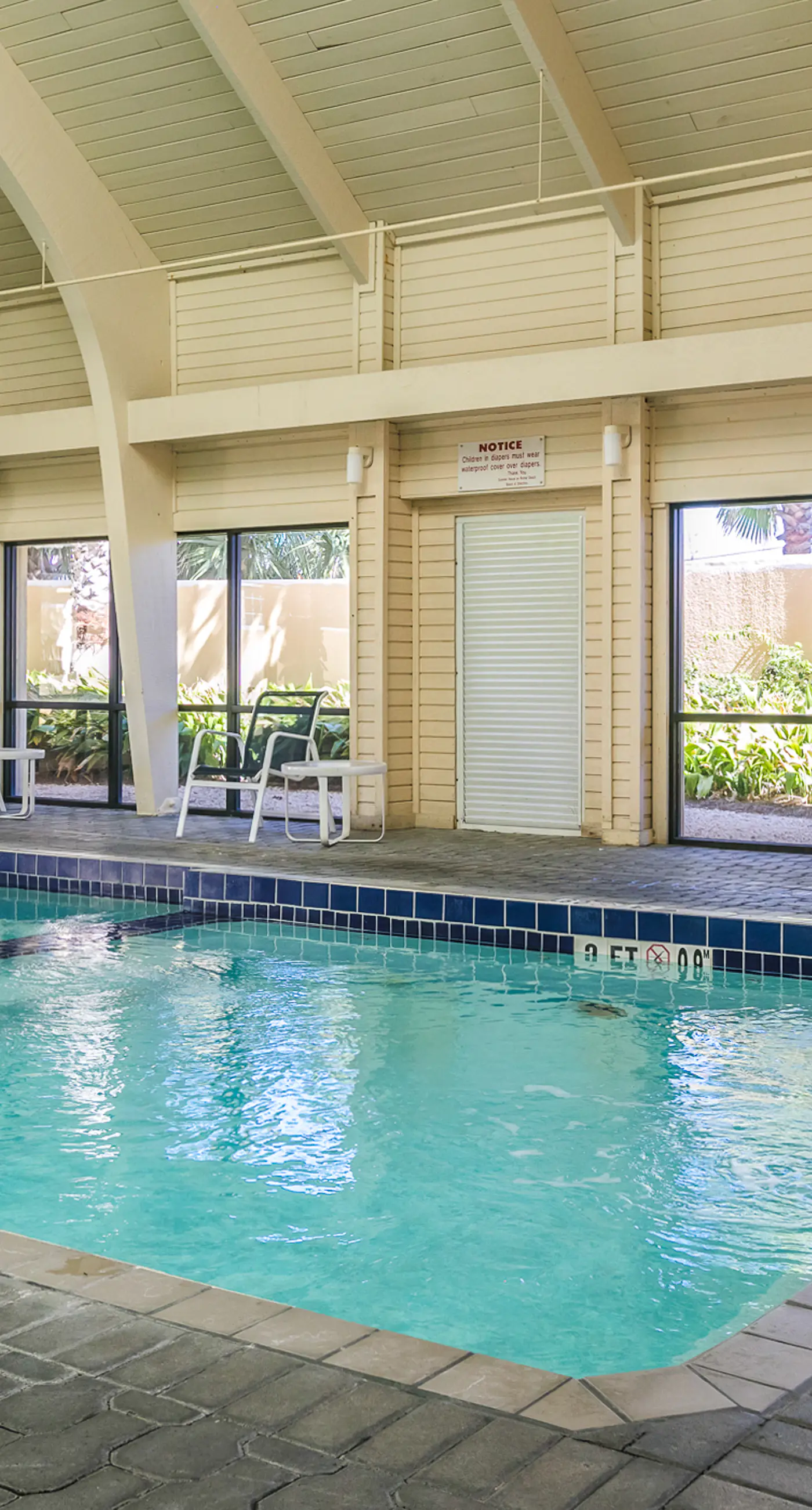 Gulf-front condo with easy beach access, gym, hot tub & pools