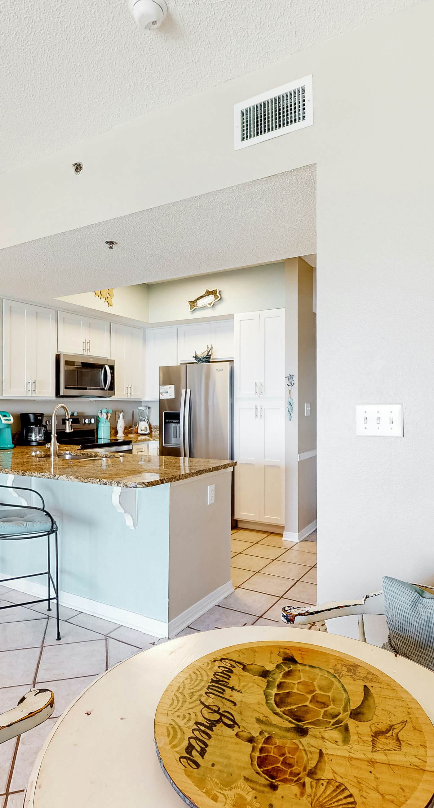 Coastal condo w/ shared, outdoor pool, indoor pool w/ hot tub, & relaxing sauna