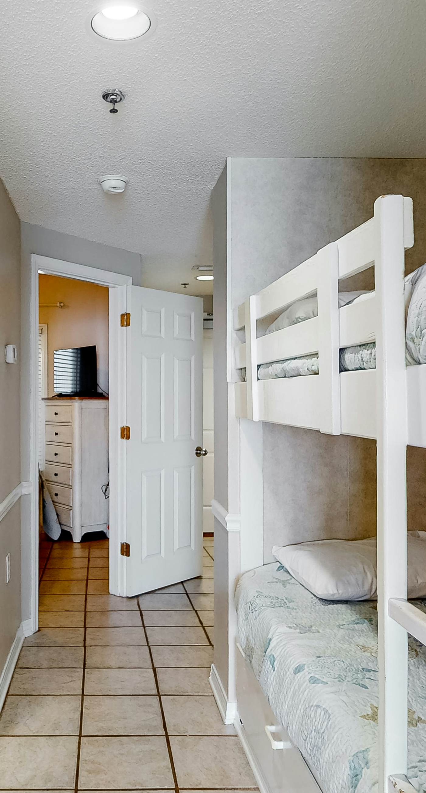 Coastal condo w/ shared, outdoor pool, indoor pool w/ hot tub, & relaxing sauna