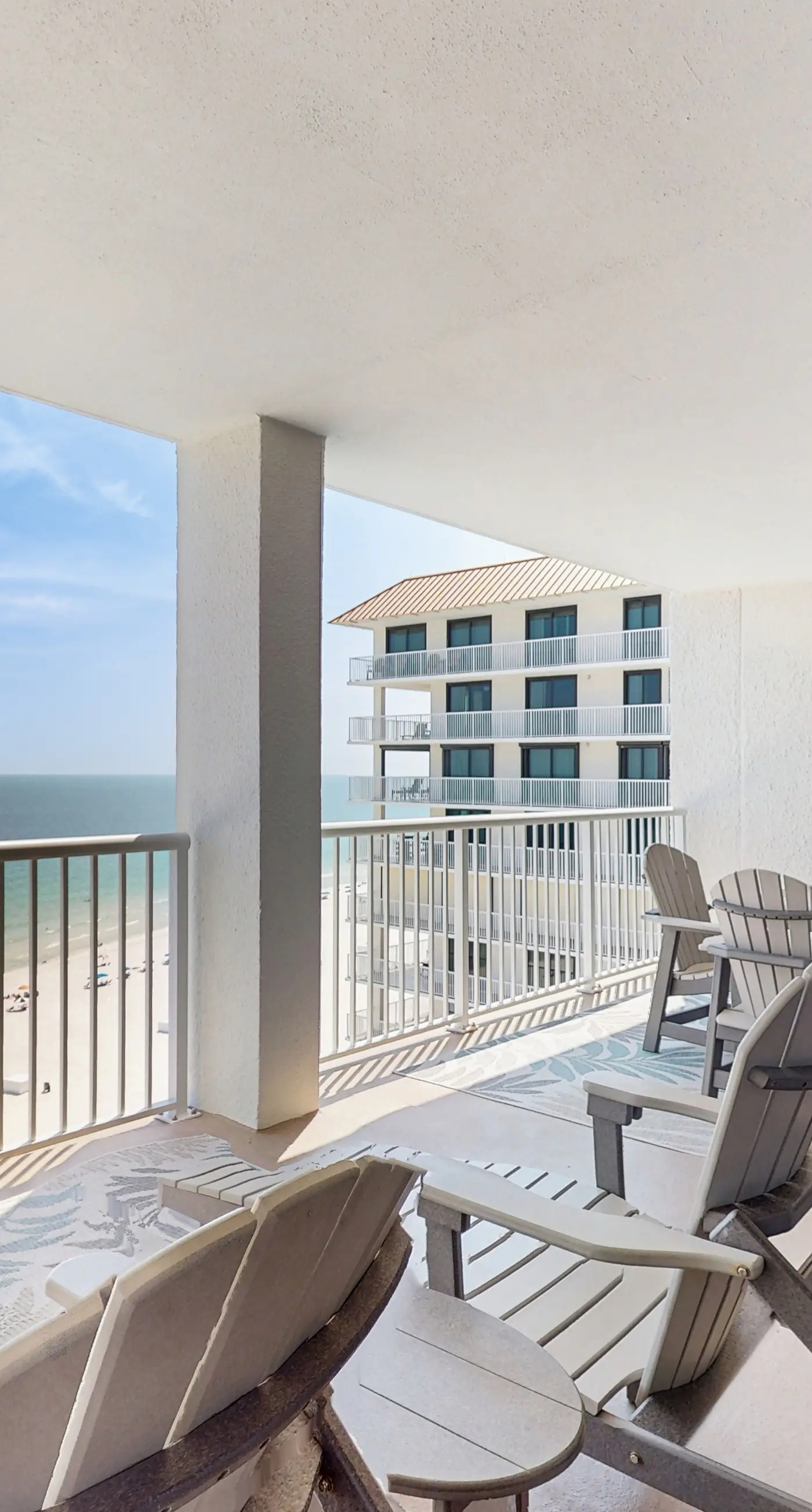 Gorgeous beachfront condo with open layout, pools, tennis, & gym