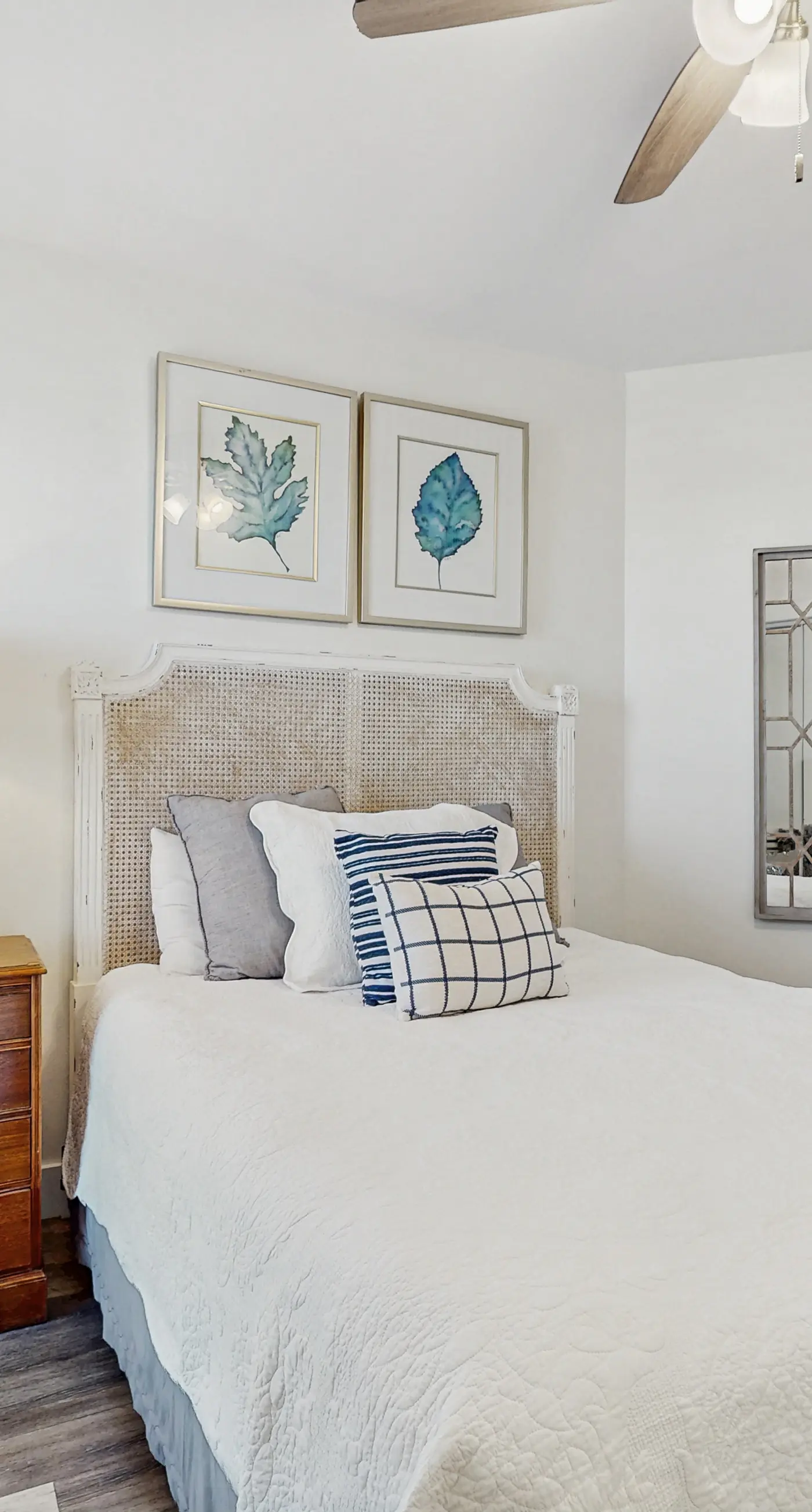 Emerald Coast condo with open layout, pools, hot tub & tennis