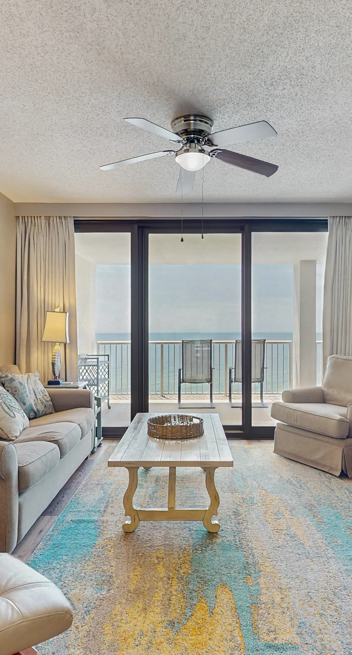Contemporary Gulf front condo w/ shared pools, hot tub, fitness center, beach