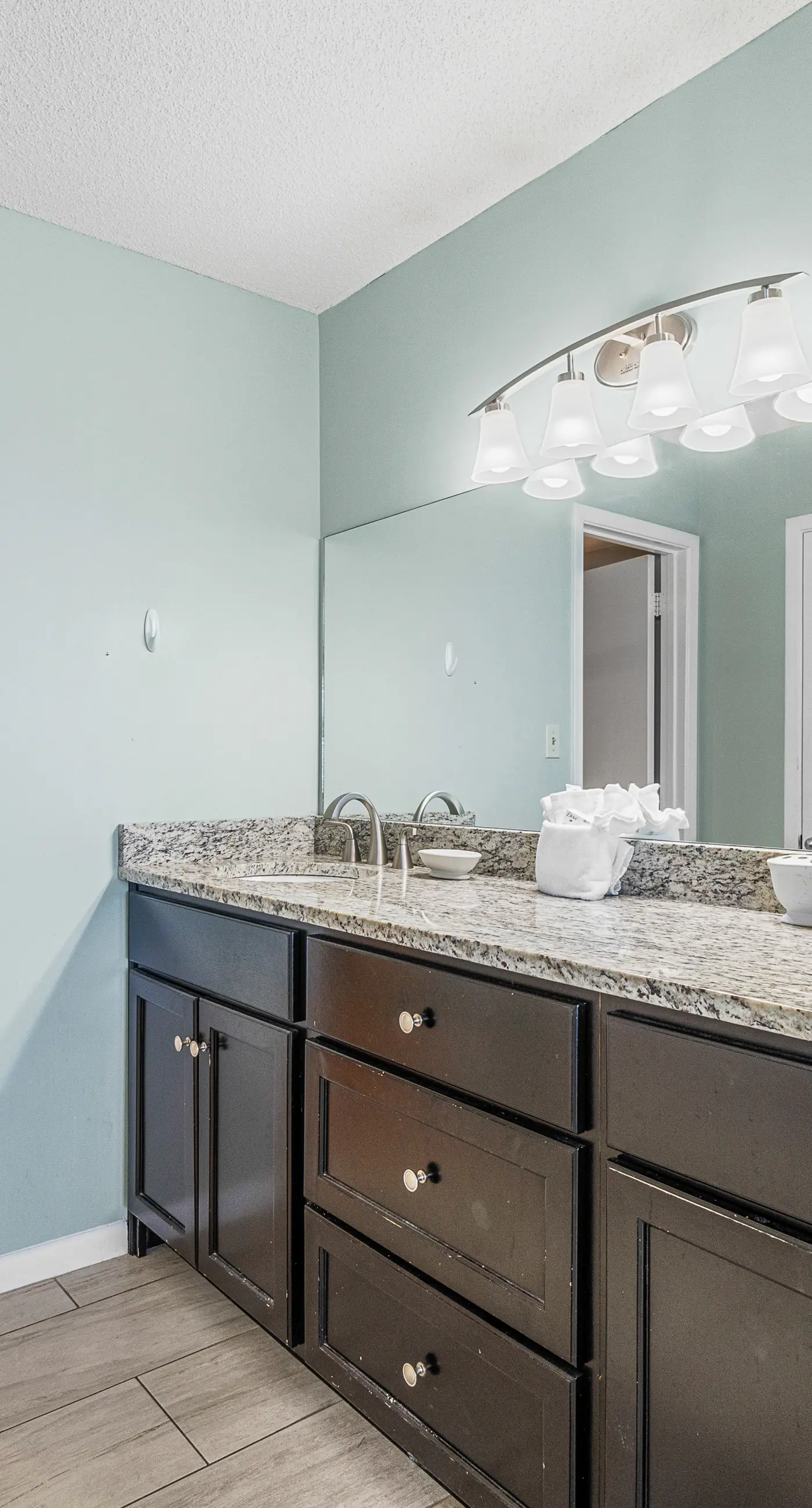 Stunning beachfront condo w/ a full kitchen, private balcony, & shared pools