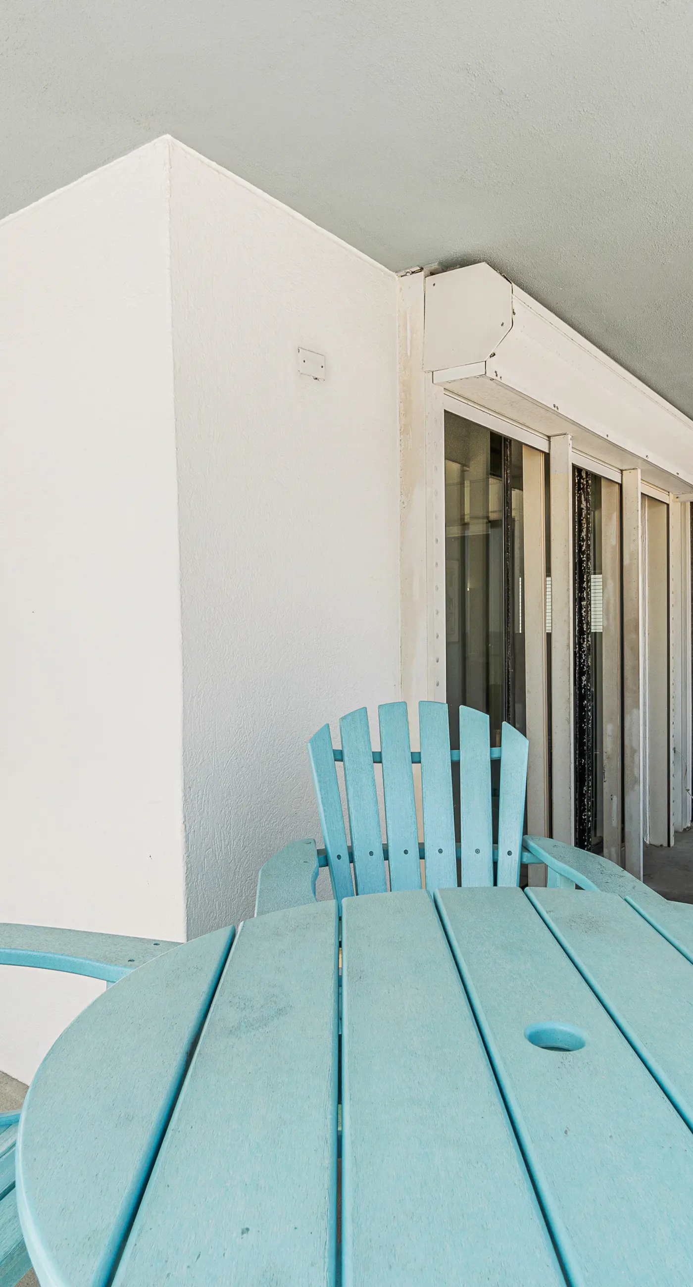 Stunning beachfront condo w/ a full kitchen, private balcony, & shared pools
