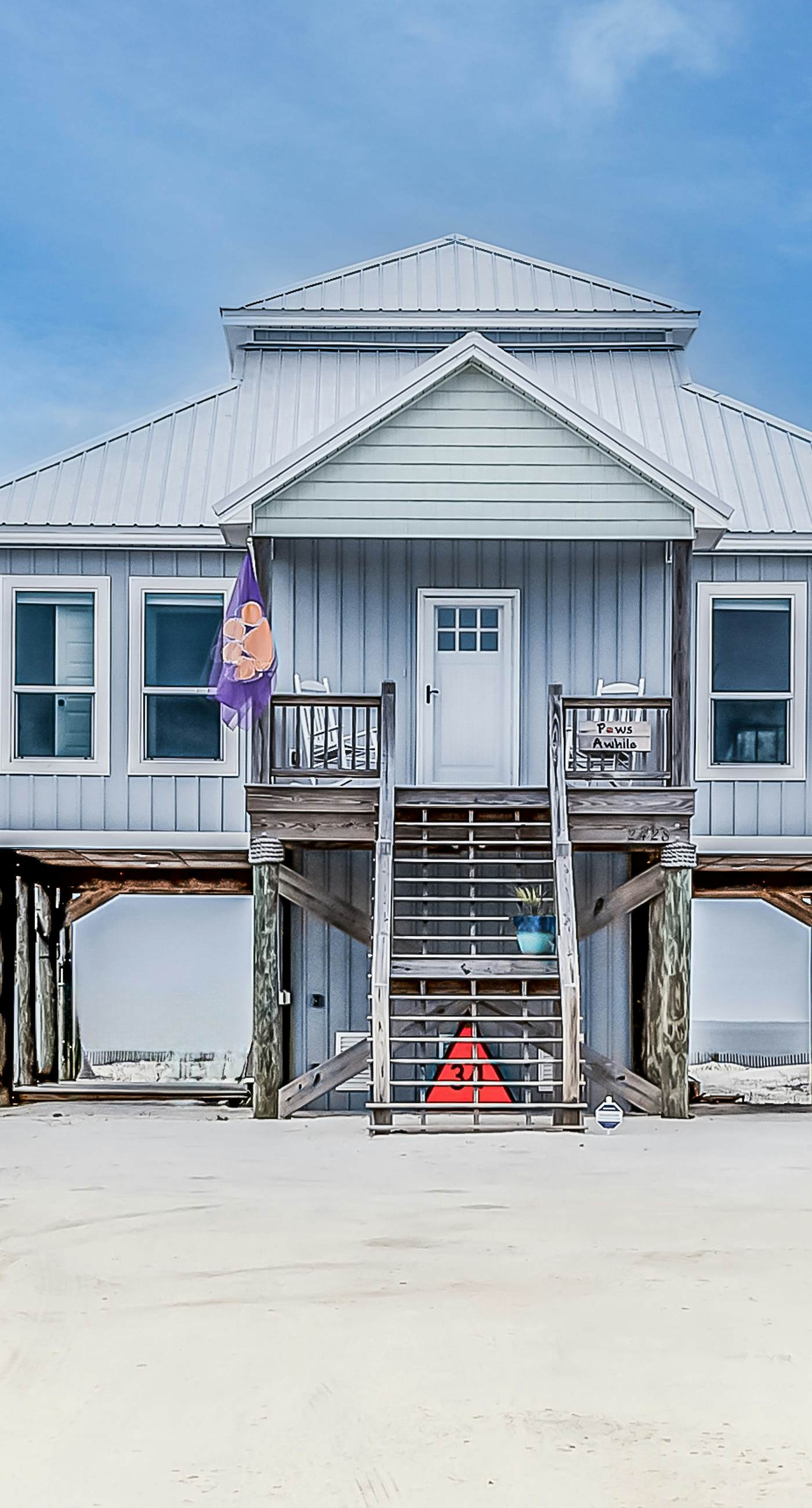 Dog-friendly, waterfront getaway, furnished patio