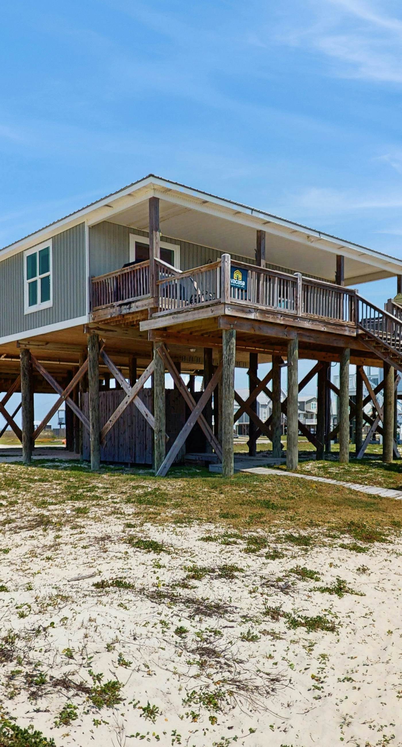 Stunning home with direct ocean views, private hot tub & grill - dogs welcome