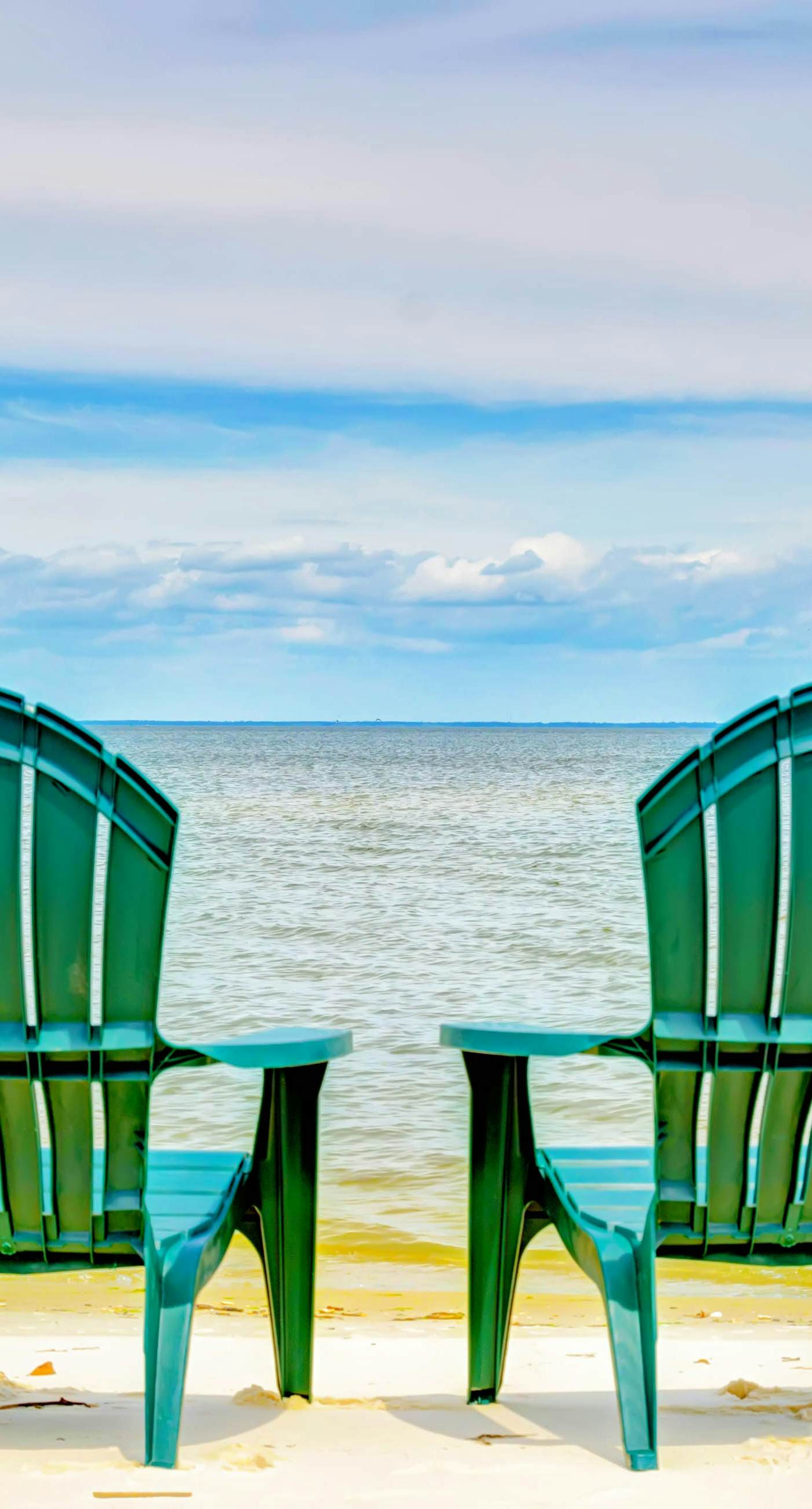 Stunning home with direct ocean views, private hot tub & grill - dogs welcome