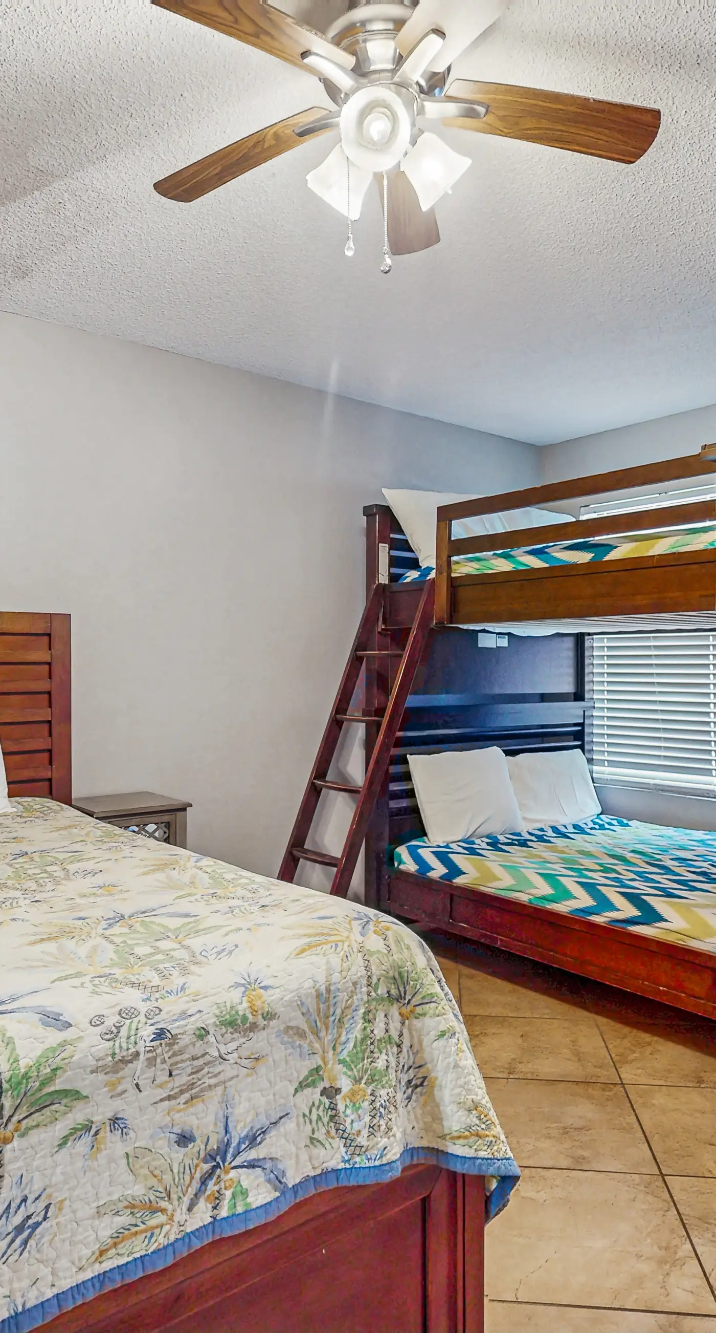 Updated, Gulf front condo with beautiful views, shared pool, sauna, and hot tub