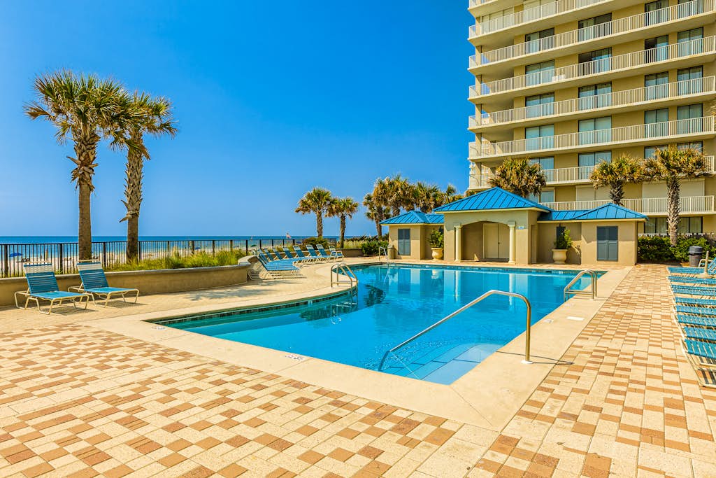 Gulf-Front Beach Condo w/Balcony, Shared Pool, Hot Tub, A/C, Views, & Gym