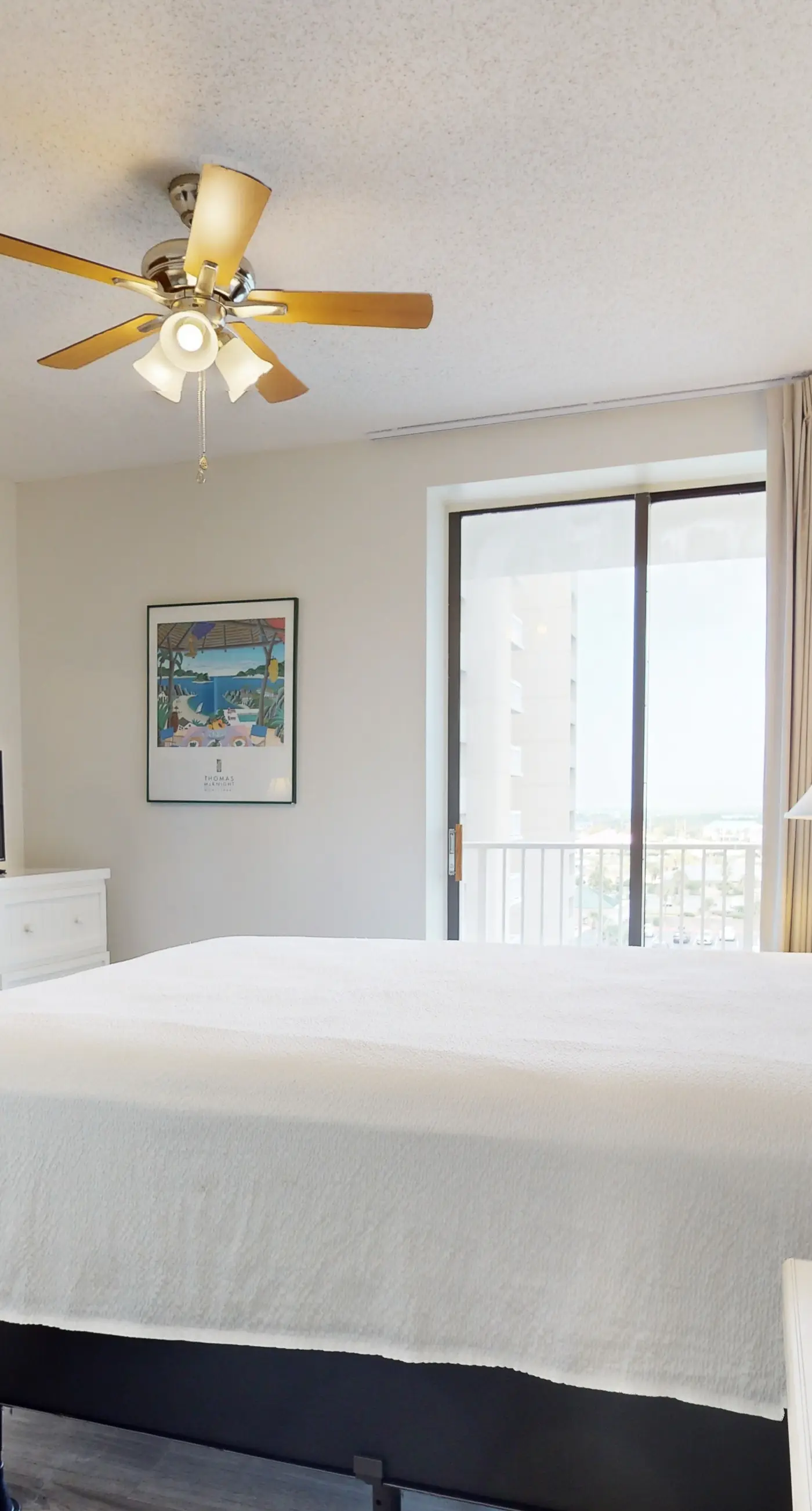 Gulf-Front Beach Condo w/Balcony, Shared Pool, Hot Tub, A/C, Views, & Gym