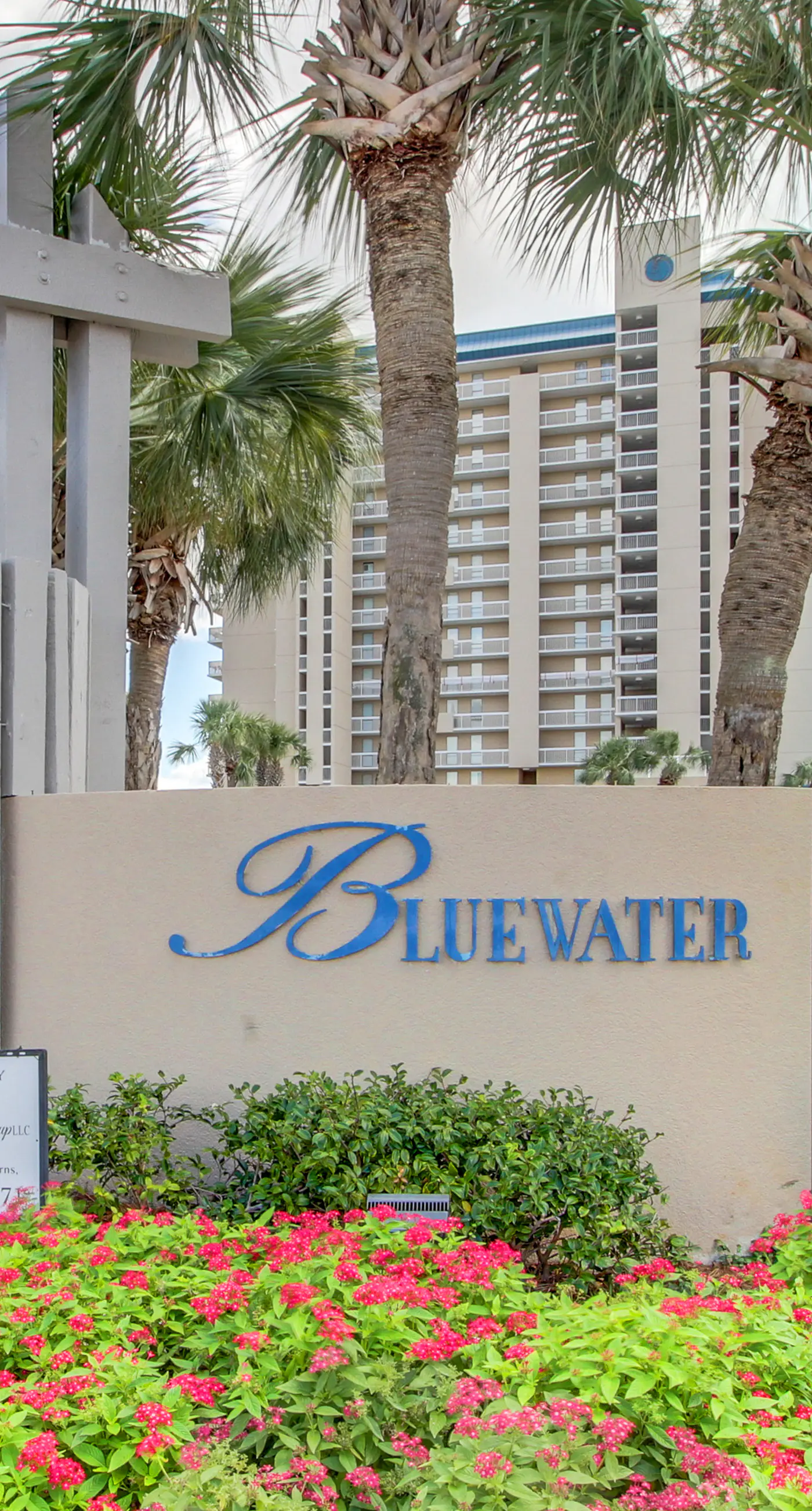 Gulf-Front Beach Condo w/Balcony, Shared Pool, Hot Tub, A/C, Views, & Gym