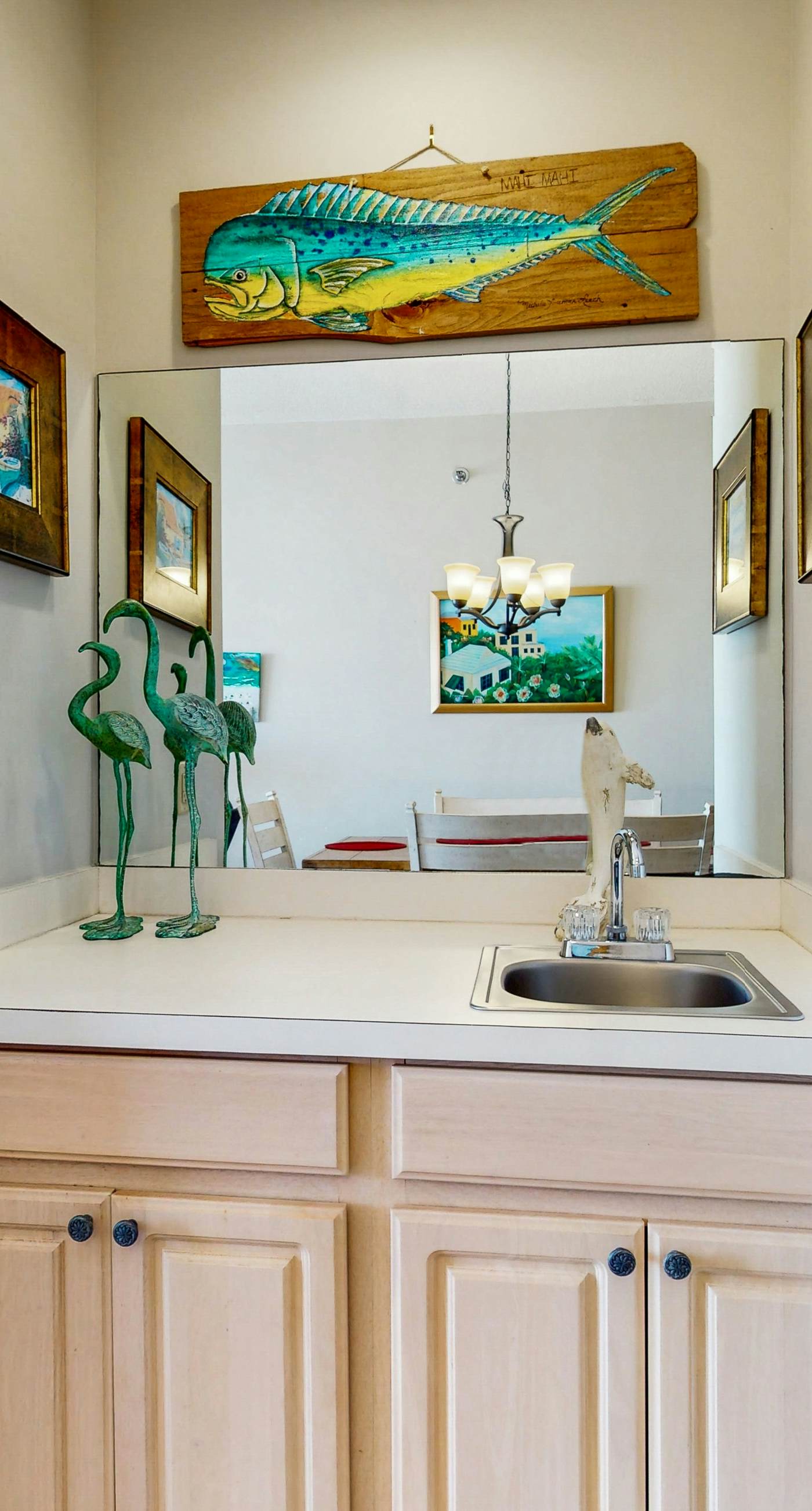 Beachfront condo with stunning views, pool, WiFi, and washer/dryer