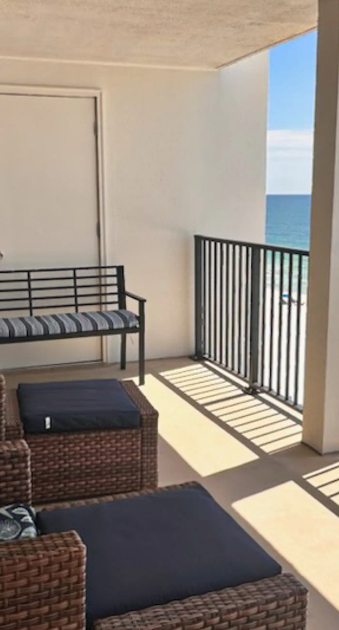 Beachfront condo with pool, private balcony, & washer and dryer!