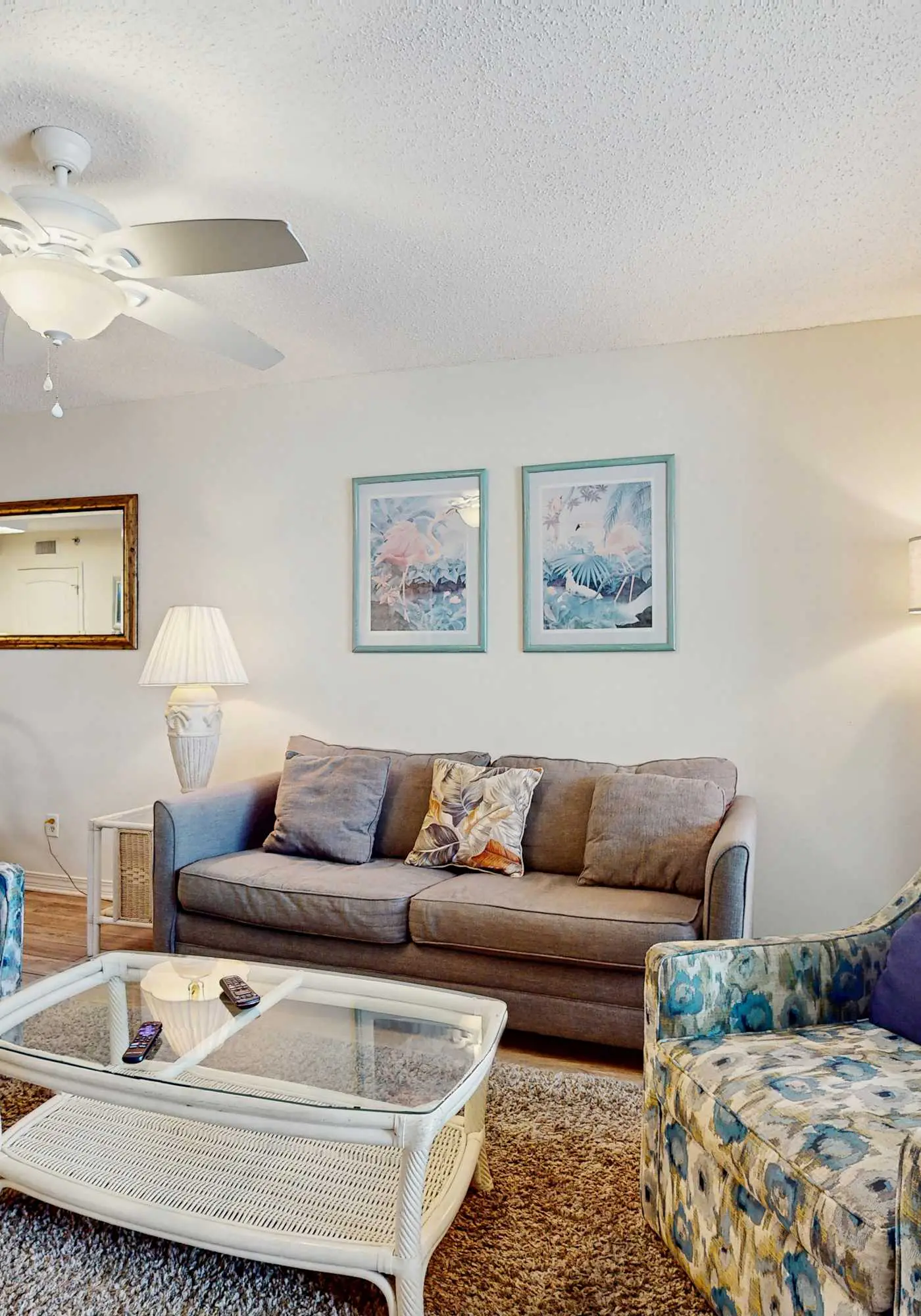 Beachfront condo with private balcony, shared pool, and hot tub
