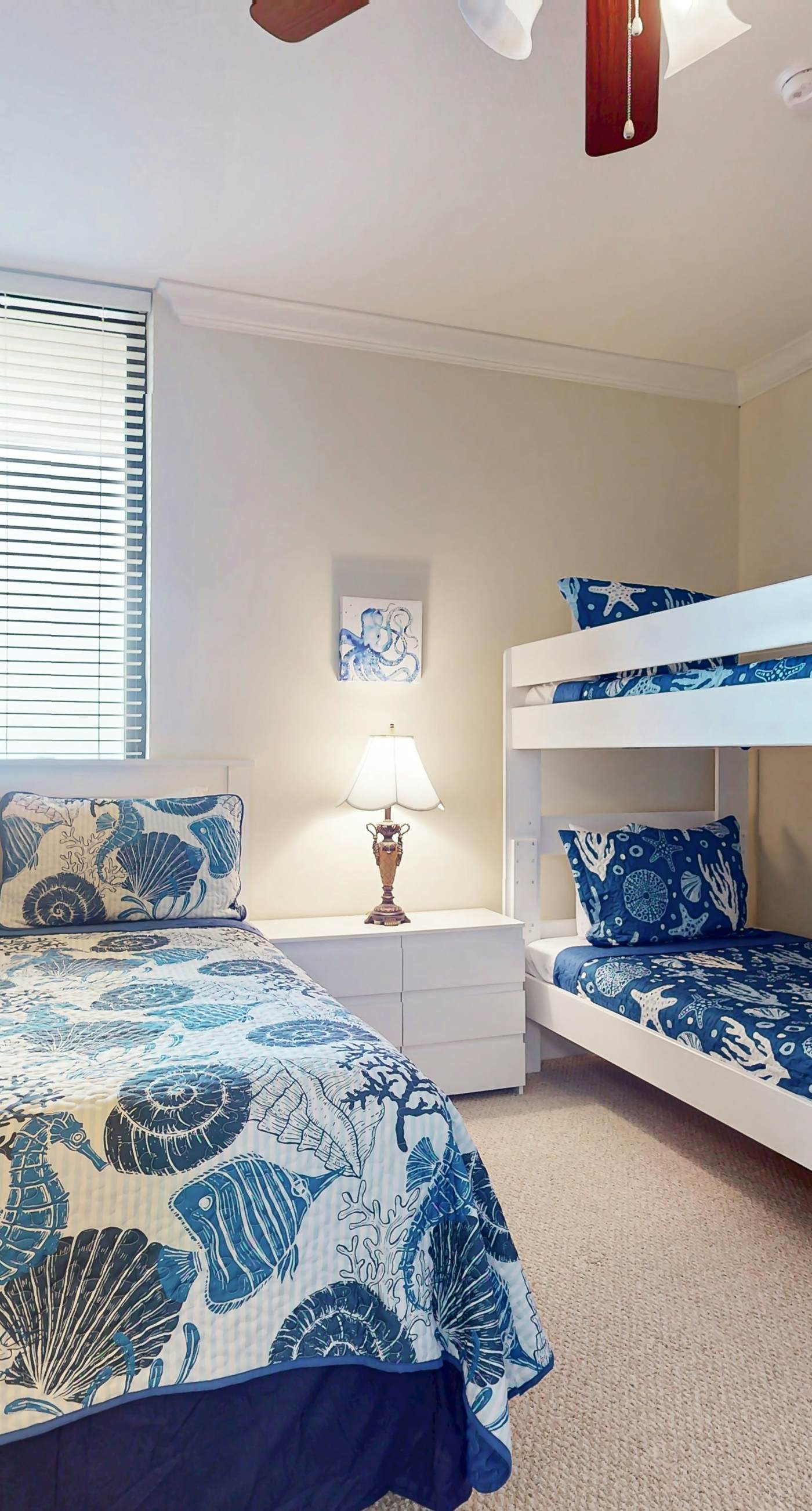 Beachfront condo with pool, private balcony, and washer and dryer