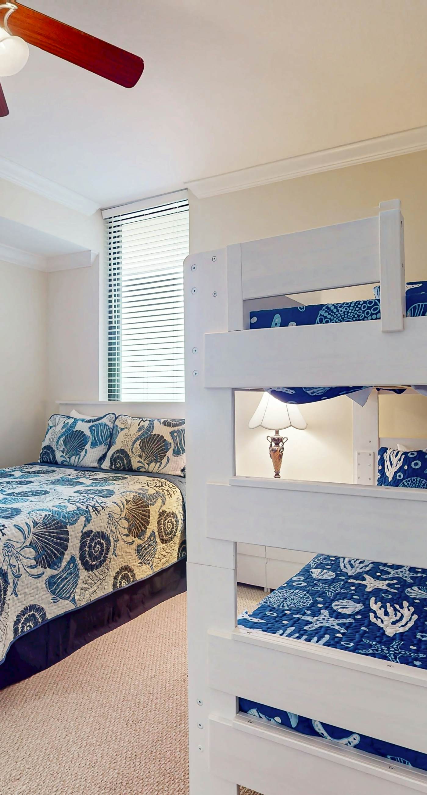 Beachfront condo with pool, private balcony, and washer and dryer