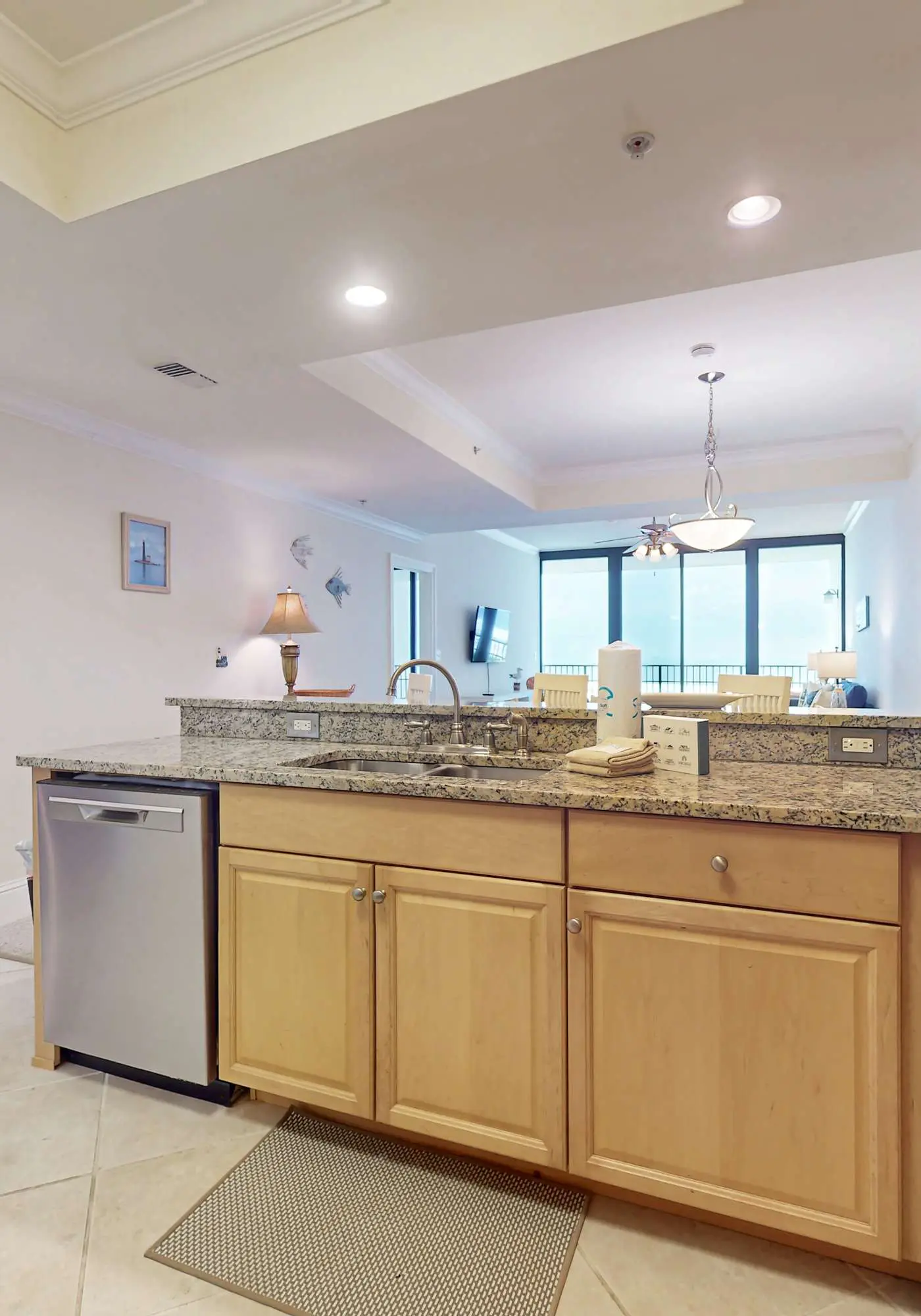 Beachfront condo with pool, private balcony, and washer and dryer