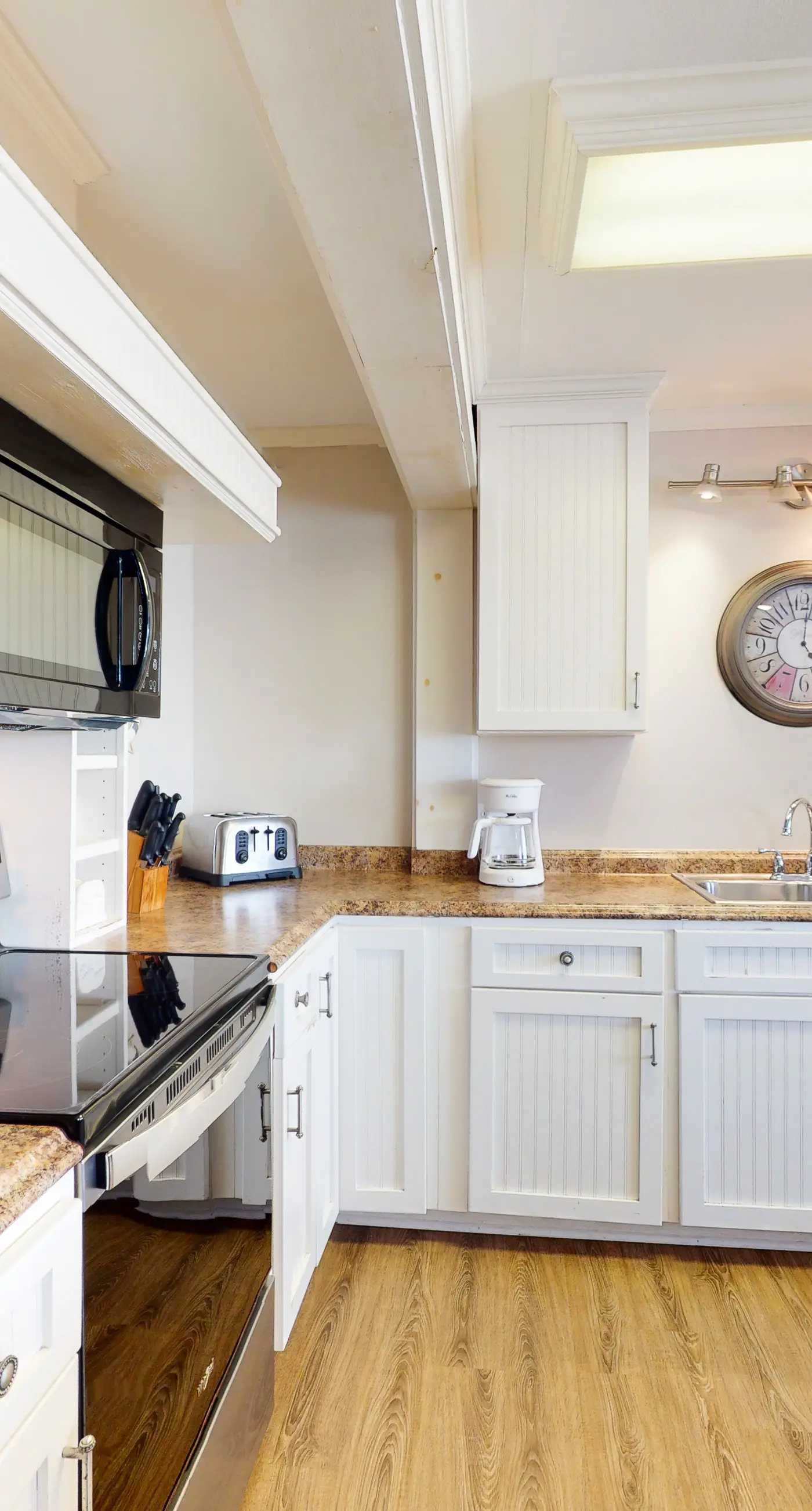 Dog-friendly home with sound-side deck, full kitchen, & fantastic views