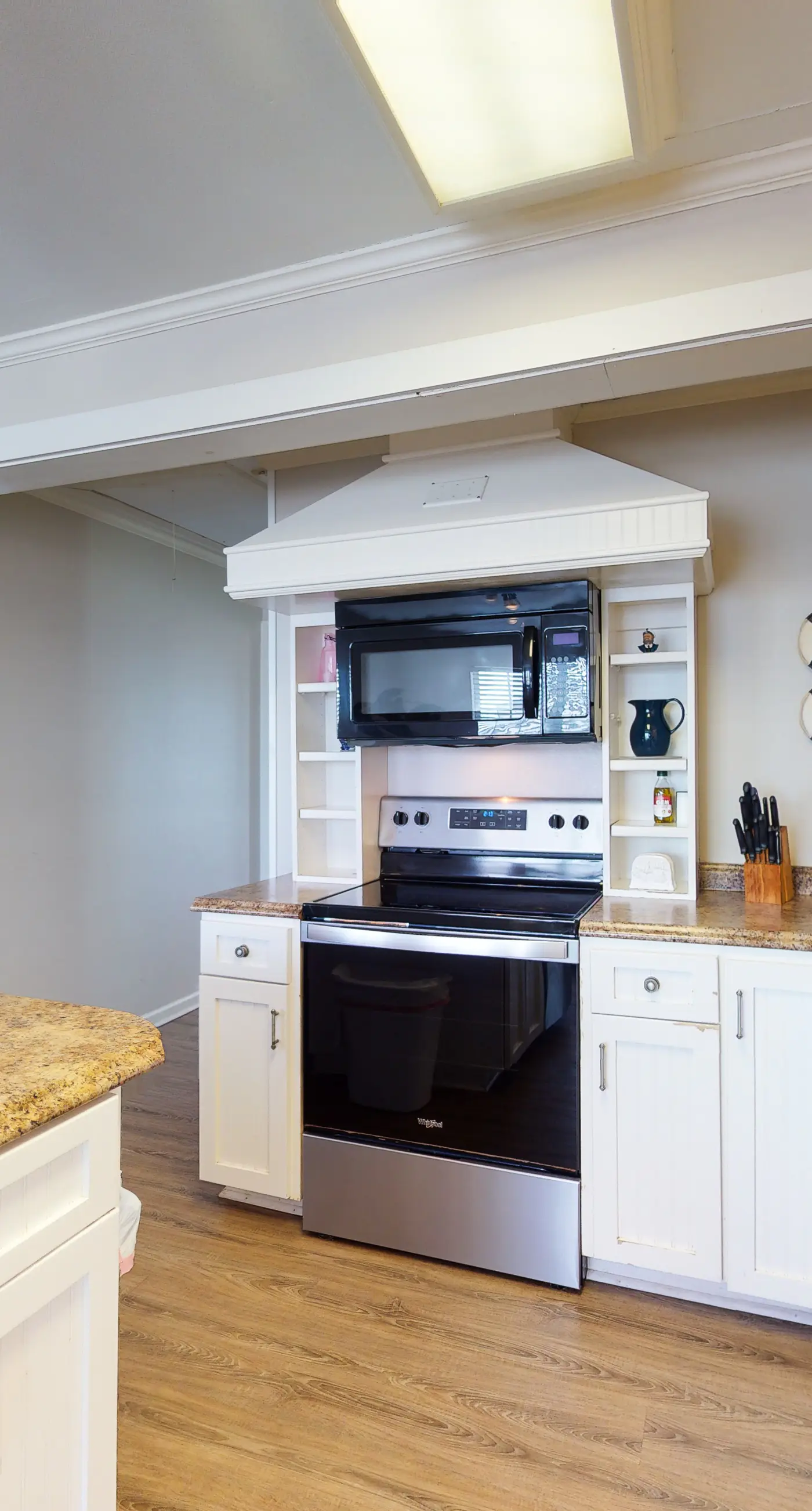 Dog-friendly home with sound-side deck, full kitchen, & fantastic views