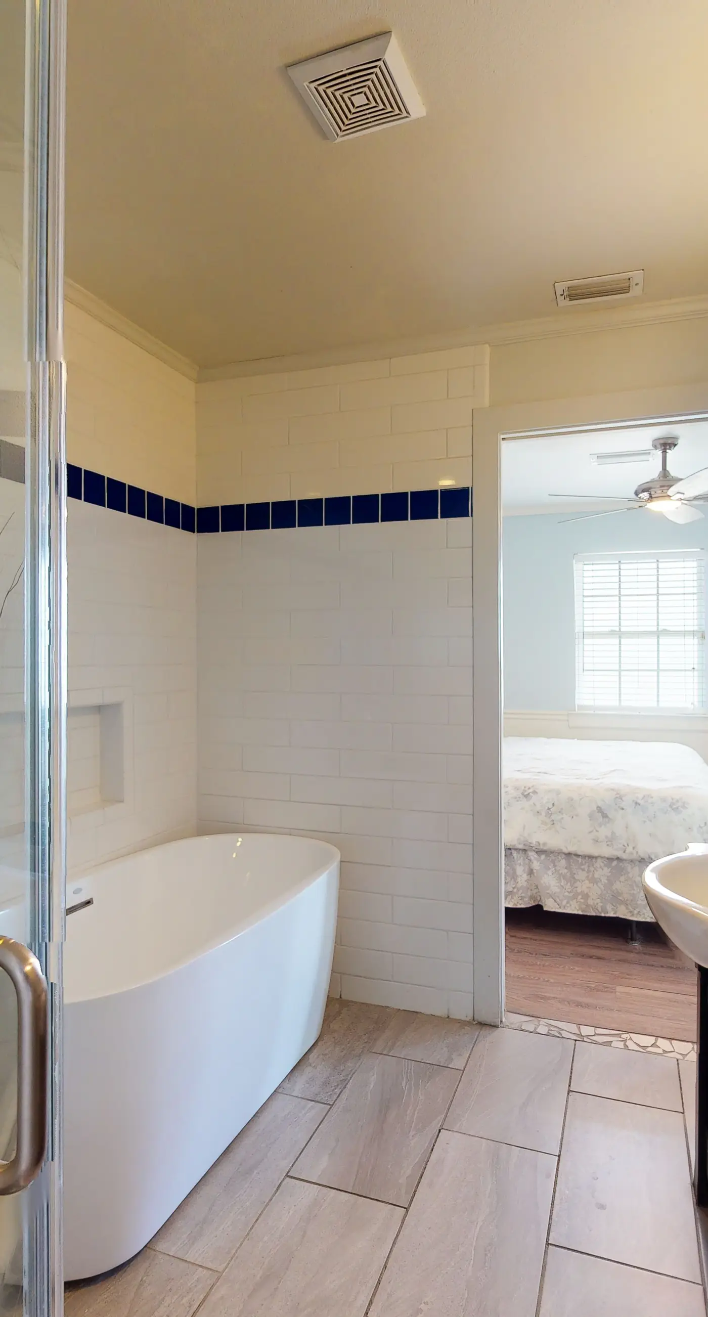Dog-friendly home with sound-side deck, full kitchen, & fantastic views