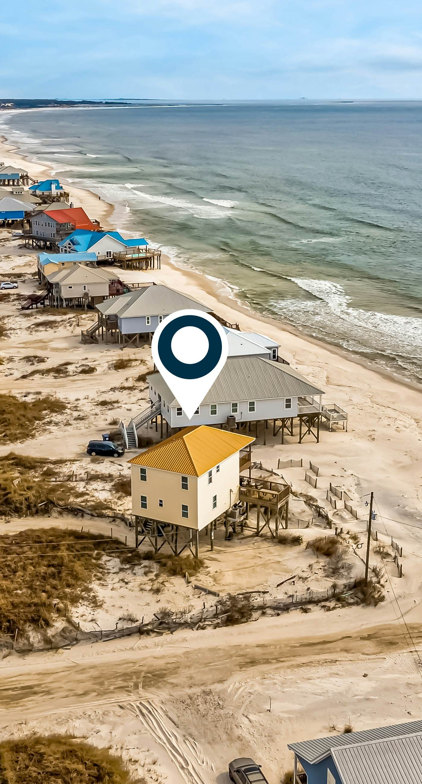 Spectacular Gulf-front home with covered porch & views - on the beach