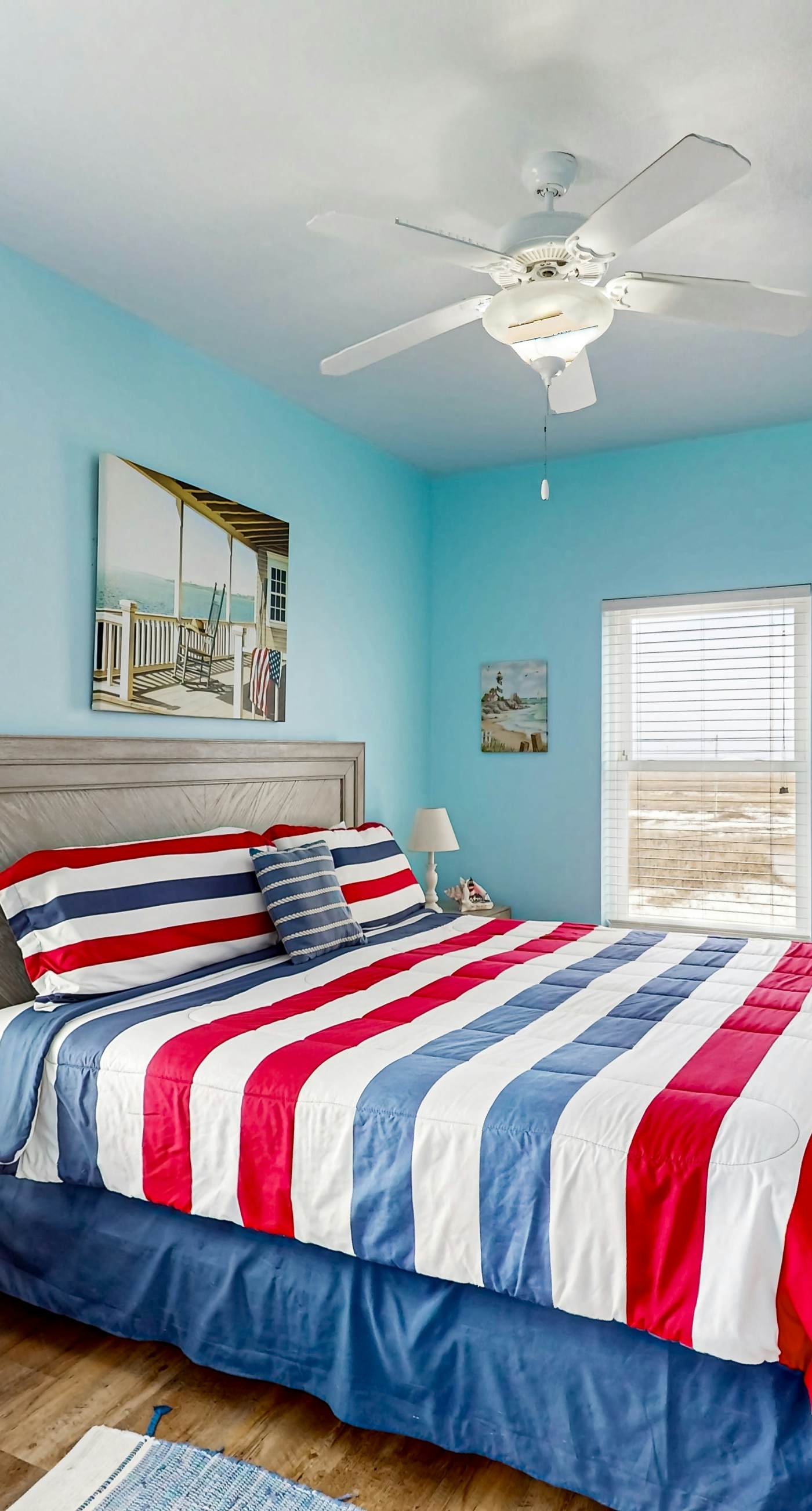 Spectacular Gulf-front home with covered porch & views - on the beach