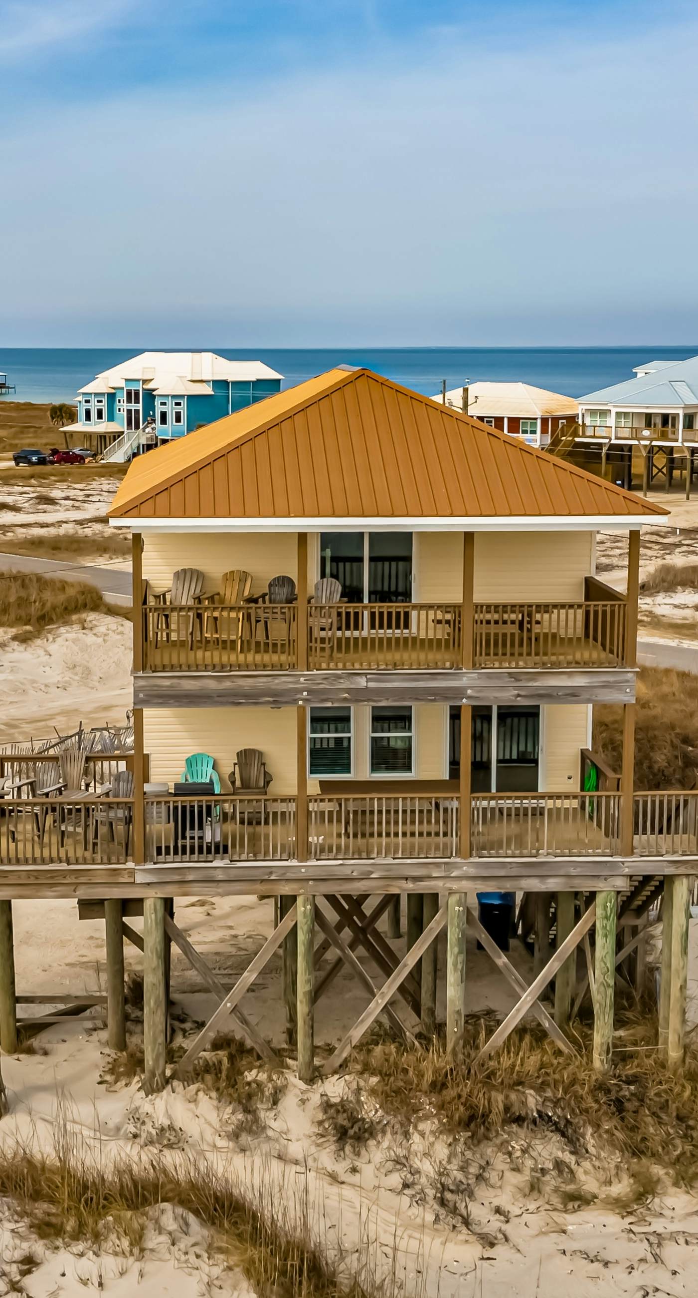 Spectacular Gulf-front home with covered porch & views - on the beach