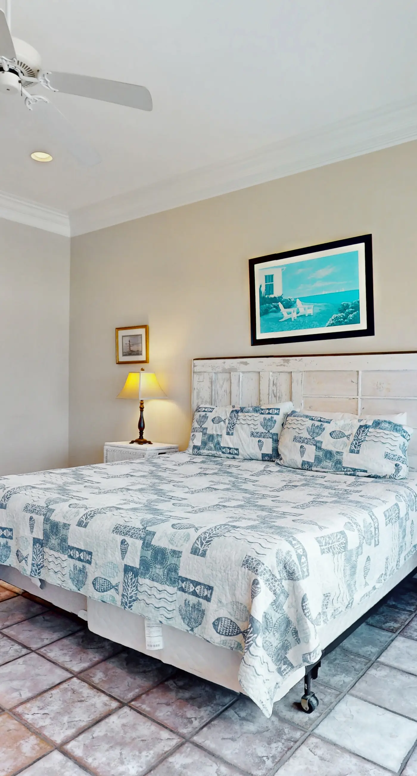 Gulf-front home in a gated community with easy access to the beach & amazing views