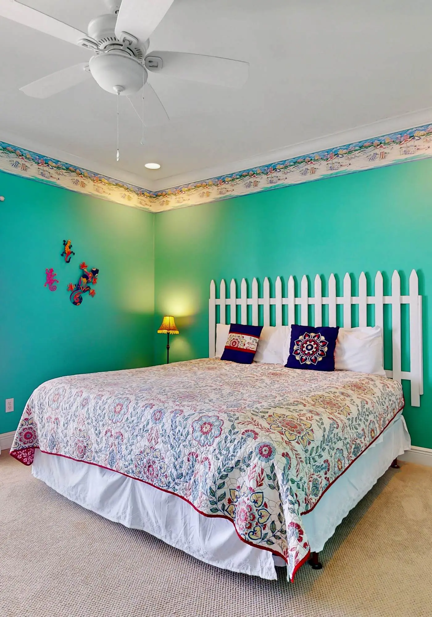 Gulf-front home in a gated community with easy access to the beach & amazing views