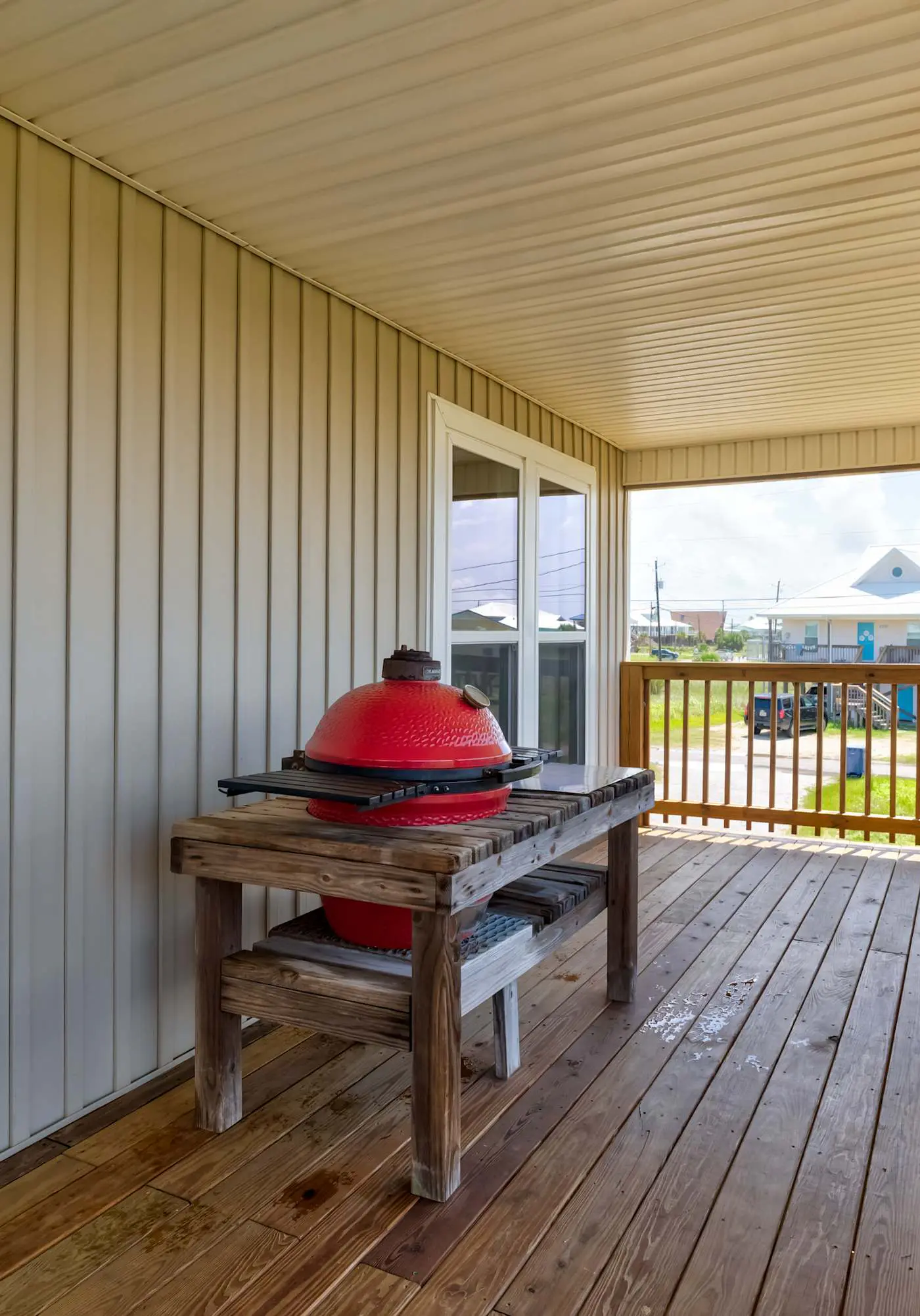 Dog-friendly seaside home with WiFi, deck, amazing views, minutes from beach