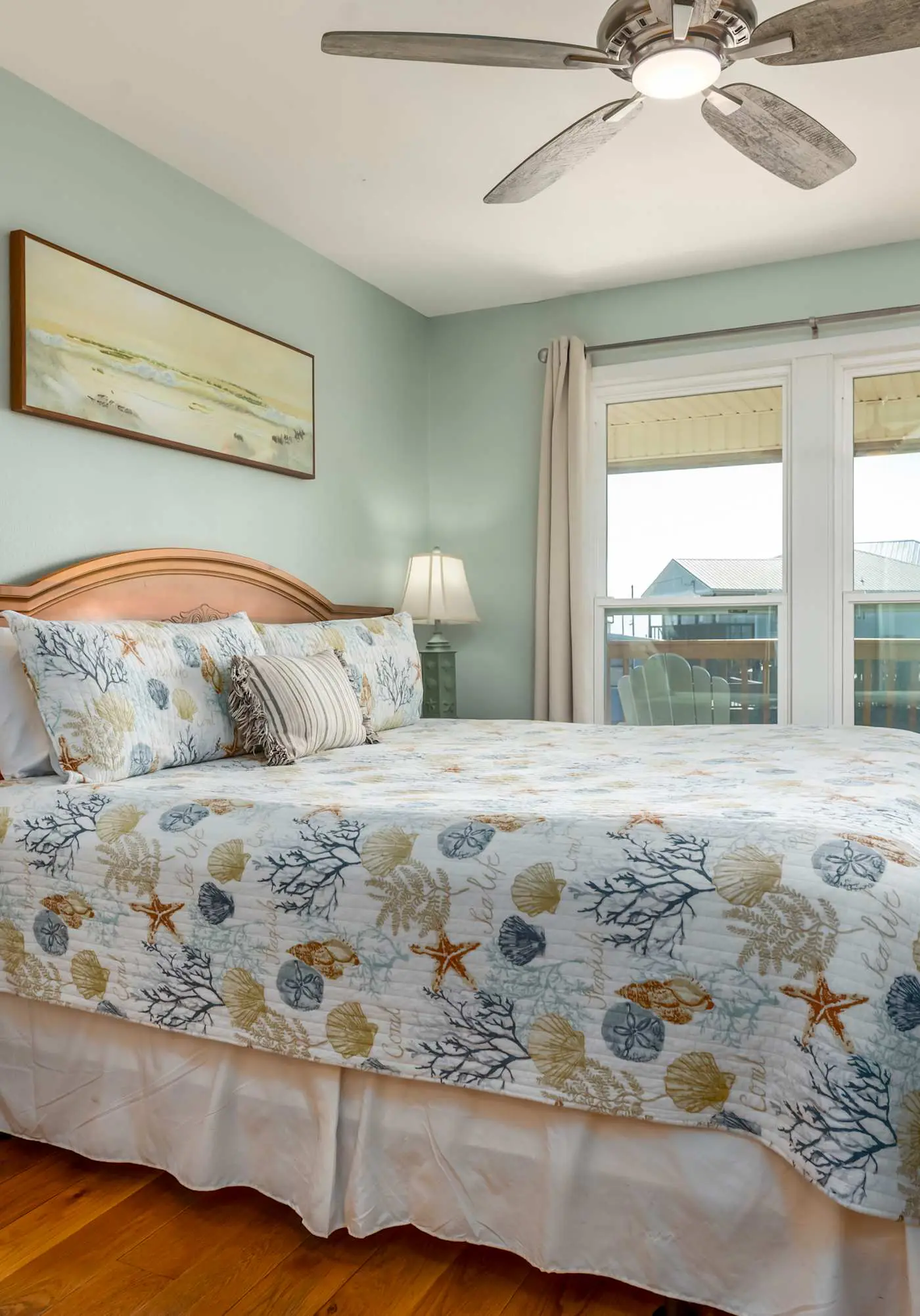 Dog-friendly seaside home with WiFi, deck, amazing views, minutes from beach