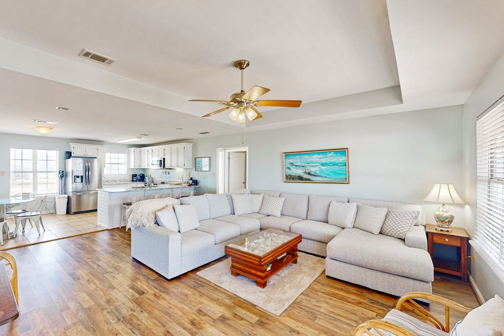 Dog-friendly beachfront home with spacious deck, amazing views of the Gulf