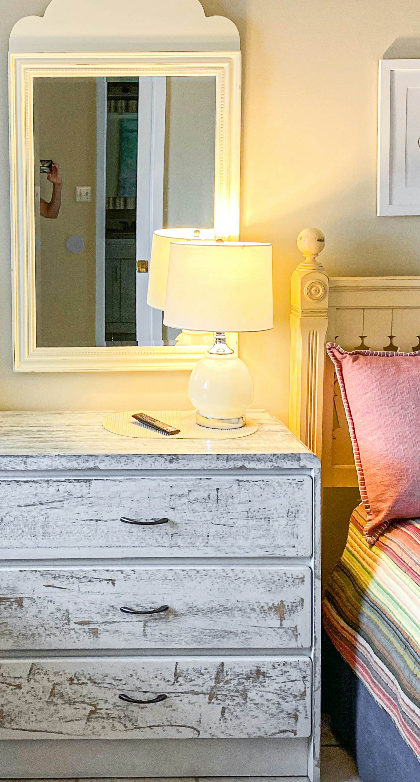 Dog-friendly condo in beachfront resort with pool, central AC & fast WiFi