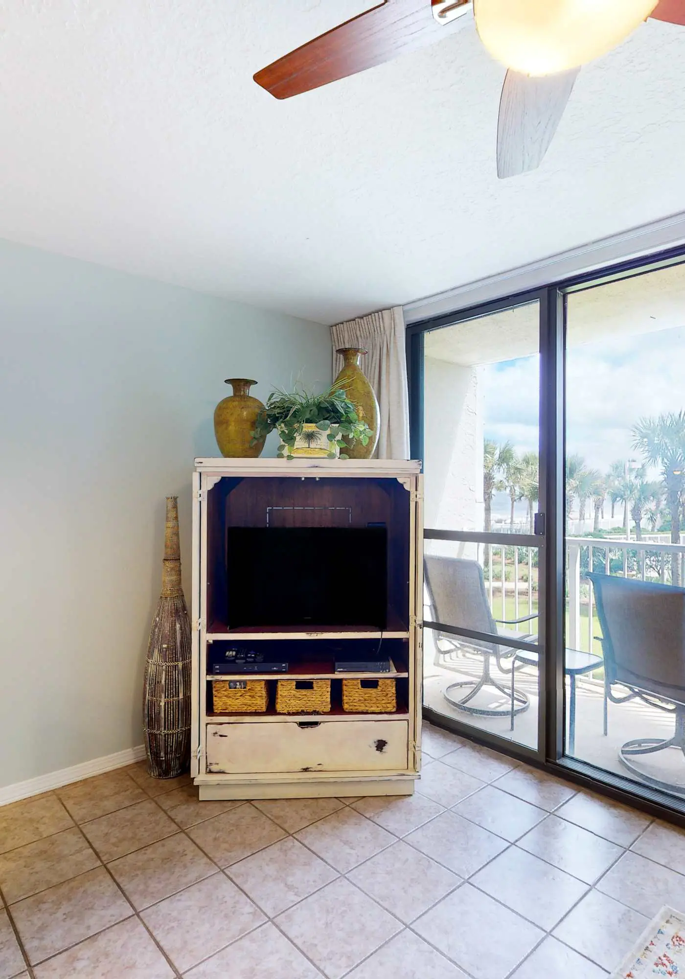 Serene water view condo with pools, sauna, tennis court, fitness center, W&D