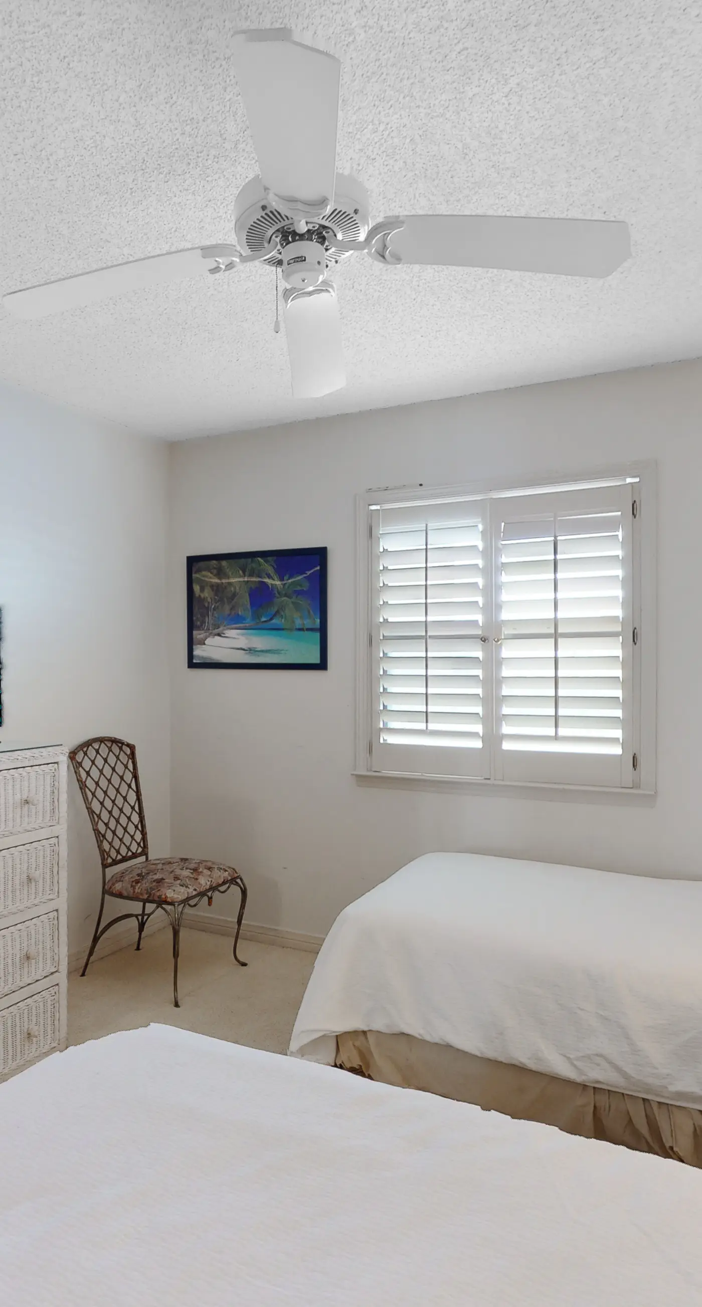 Gulf front condo with pool and beach access - breath taking balcony views