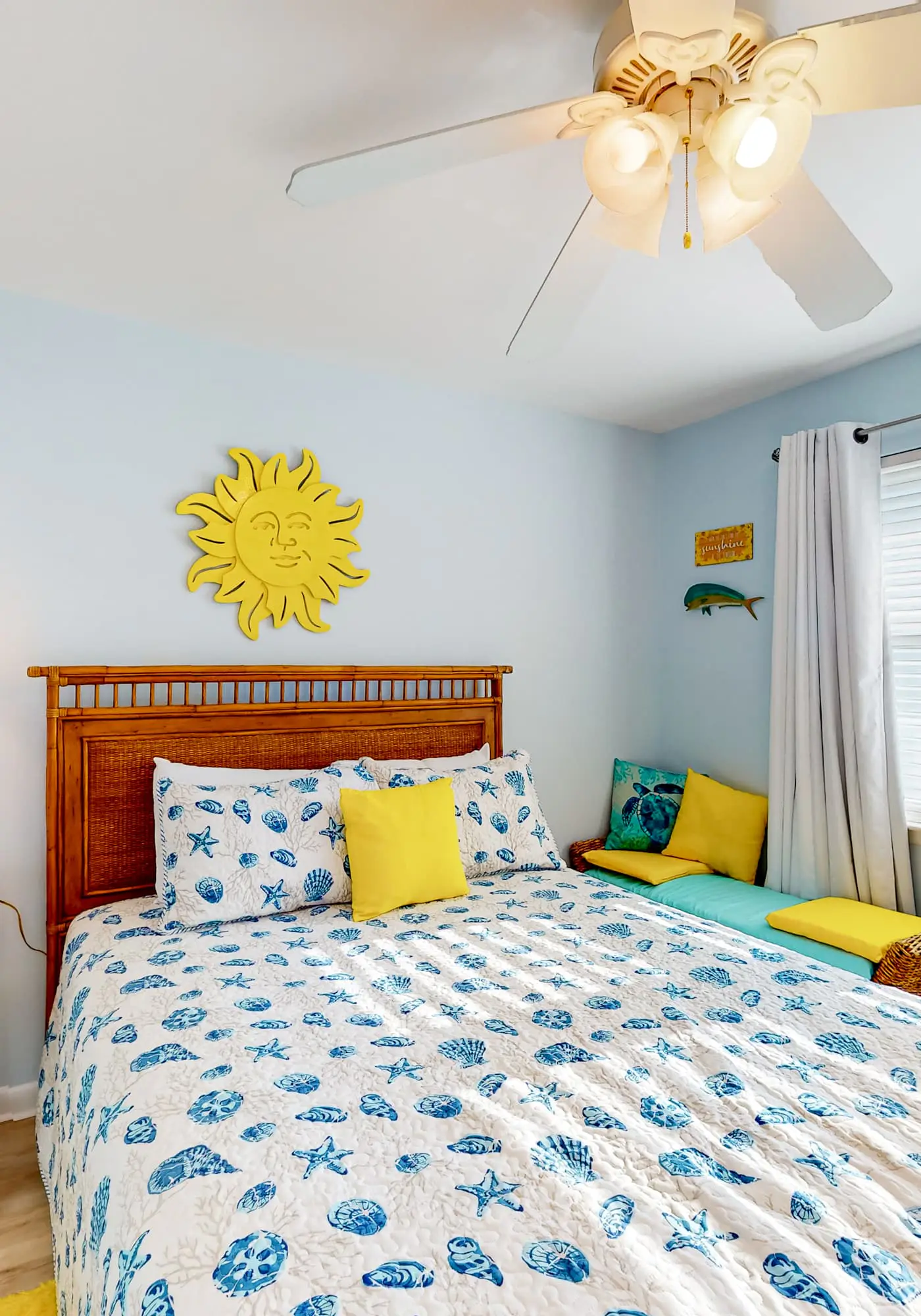 Gulf-view condo at Perdido Dunes near beach with washer,dryer & balcony