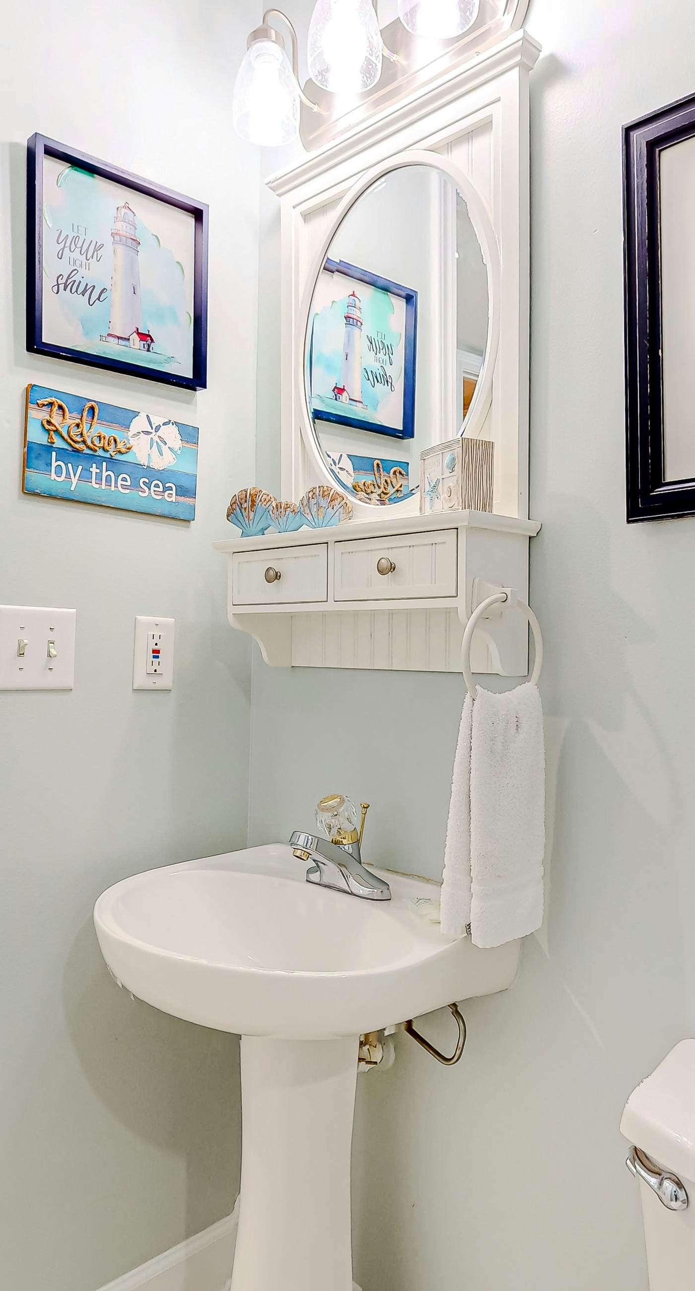 Gulf-front, 6th-floor condo with pools, hot tubs, sauna, gym & beach access