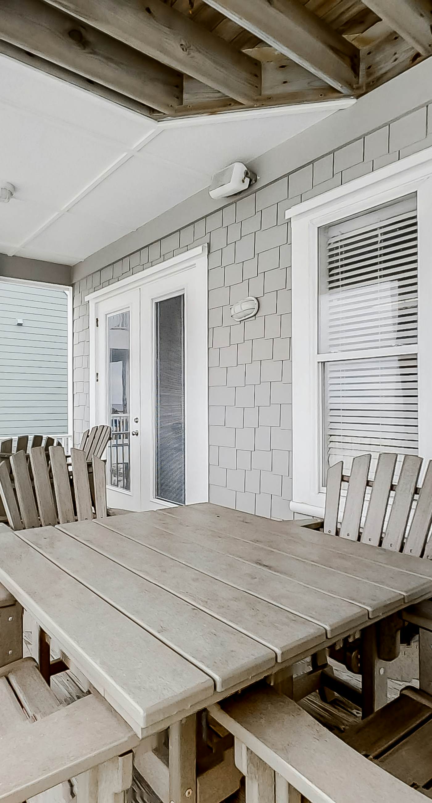 Beautiful Gulf-front home with bright interior, pool, free WiFi, & central AC