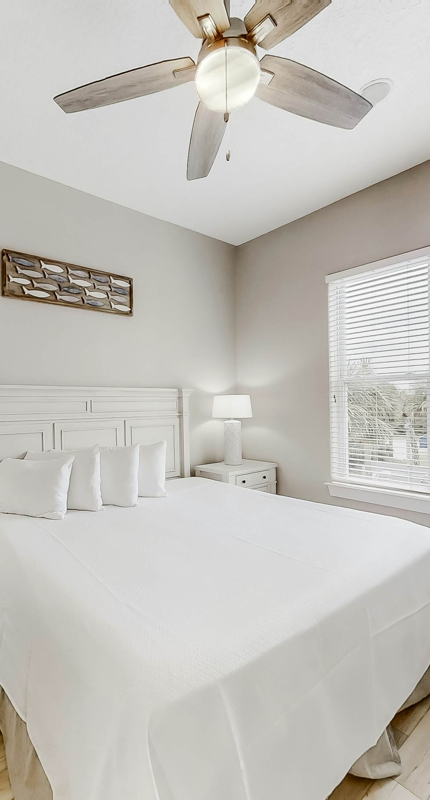 Beautiful Gulf-front home with bright interior, pool, free WiFi, & central AC