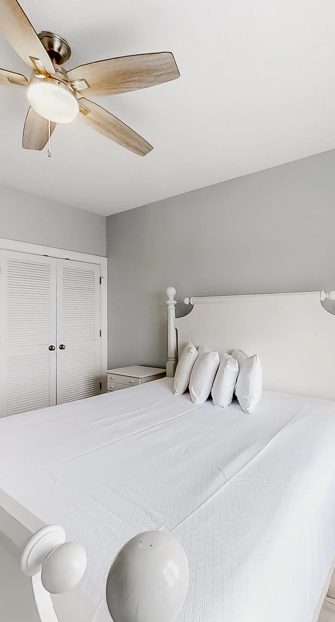 Beautiful Gulf-front home with bright interior, pool, free WiFi, & central AC