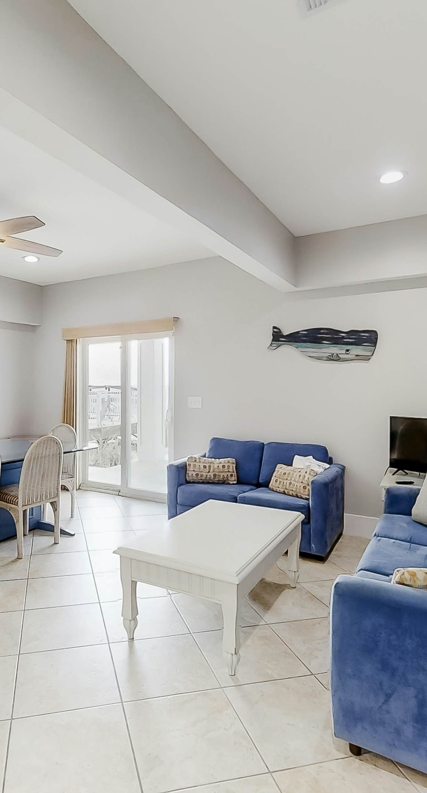 Beautiful Gulf-front home with bright interior, pool, free WiFi, & central AC