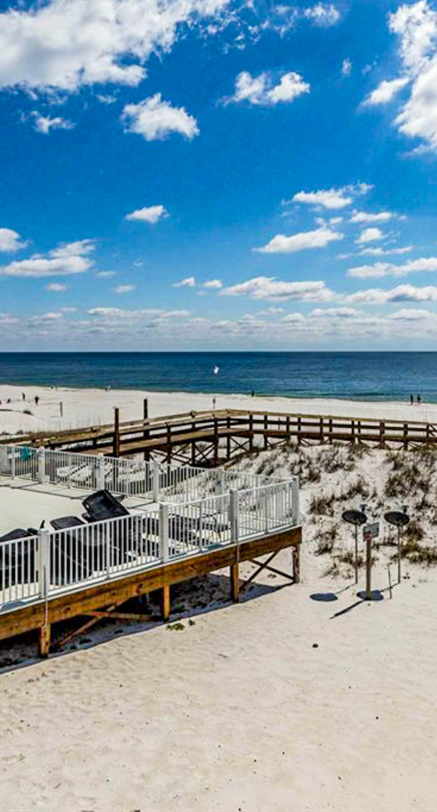 Beautiful Gulf-front home with bright interior, pool, free WiFi, & central AC